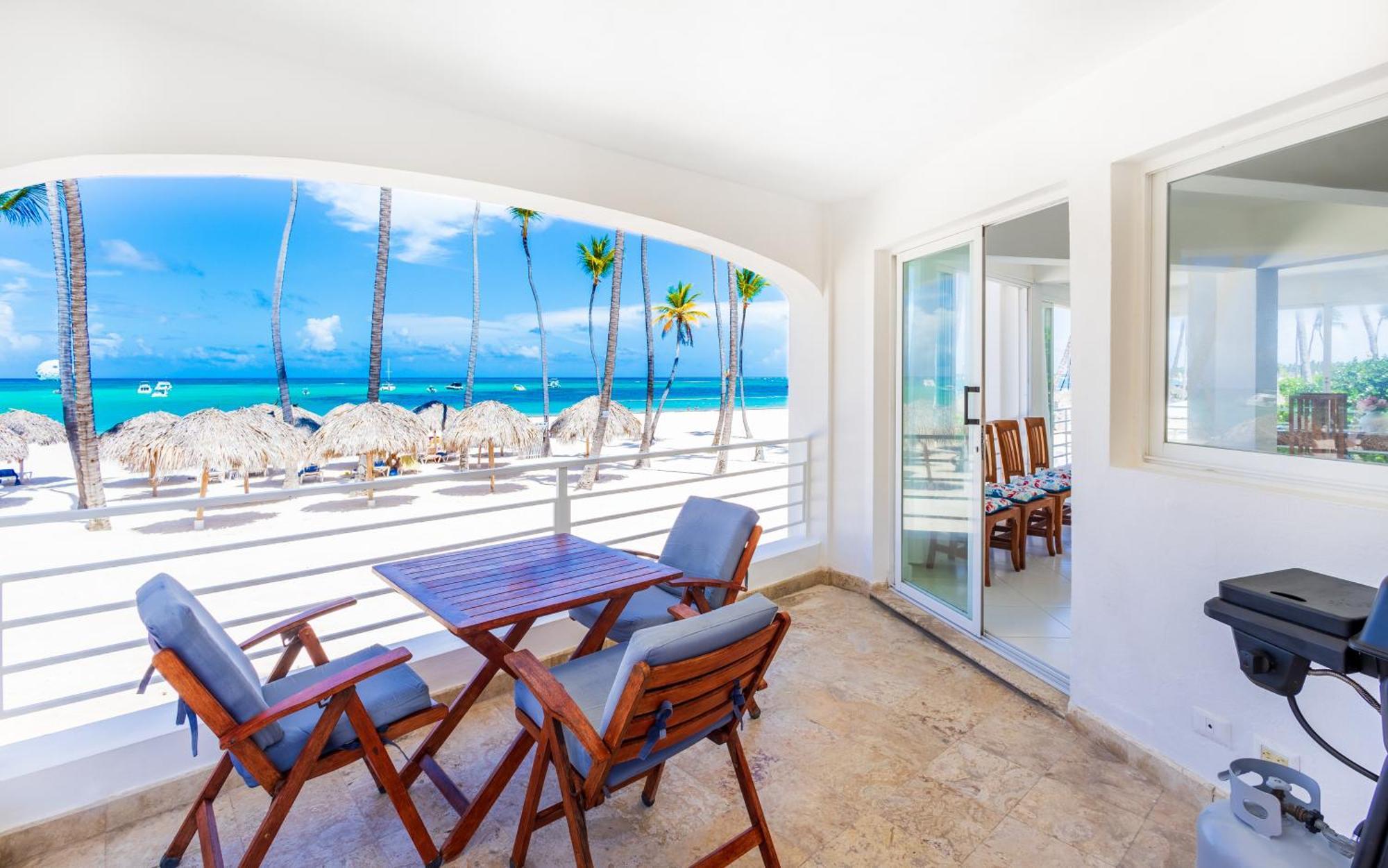 Prime Ocean View - 3-bedroom Getaway With Private Terrace On Bavaro Apartamento Punta Cana