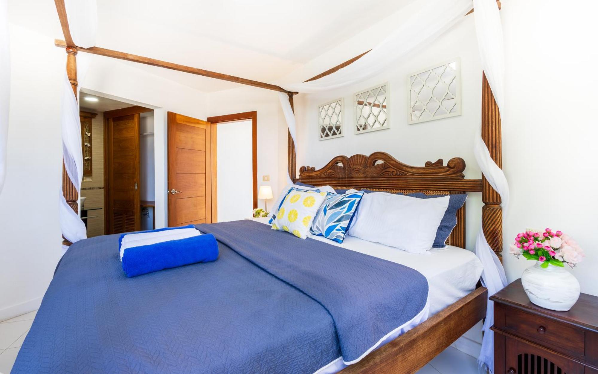 Prime Ocean View - 3-bedroom Getaway With Private Terrace On Bavaro Punta Cana