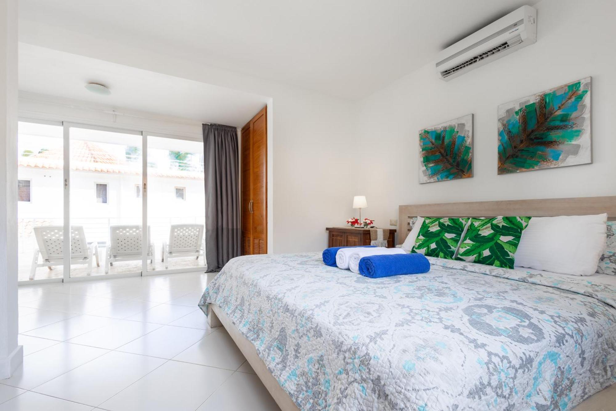 Prime Ocean View - 3-bedroom Getaway With Private Terrace On Bavaro Apartamento