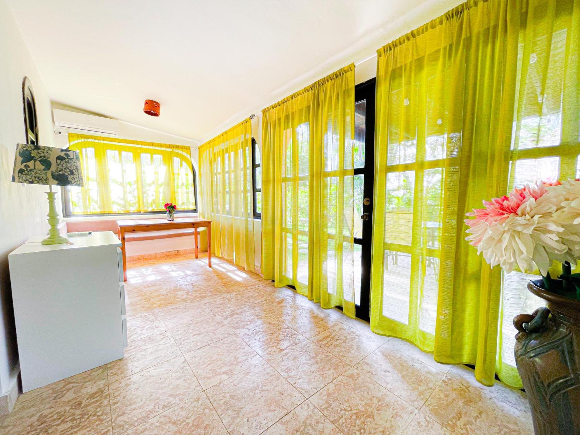 Hotel Oceanfront & Garden View Wifi Bbq Parking Los Corales Beach Club & Spa 5*