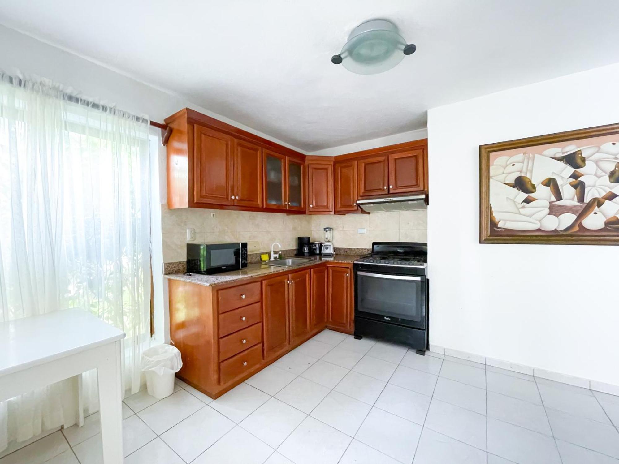 Hotel Oceanfront & Garden View Wifi Bbq Parking Los Corales Beach Club & Spa