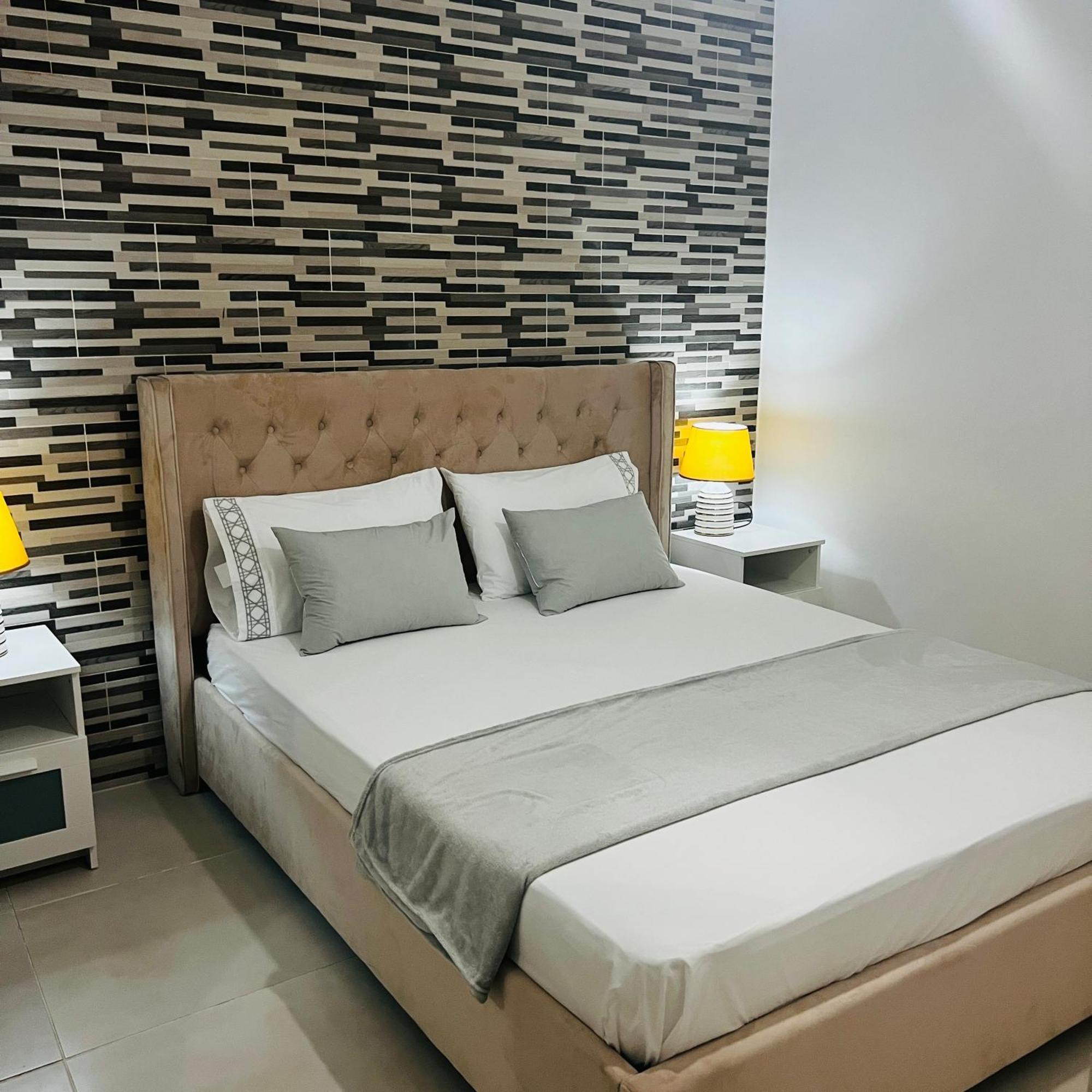 Apartamento Garden Of Calm Happiness And Swimming Pools