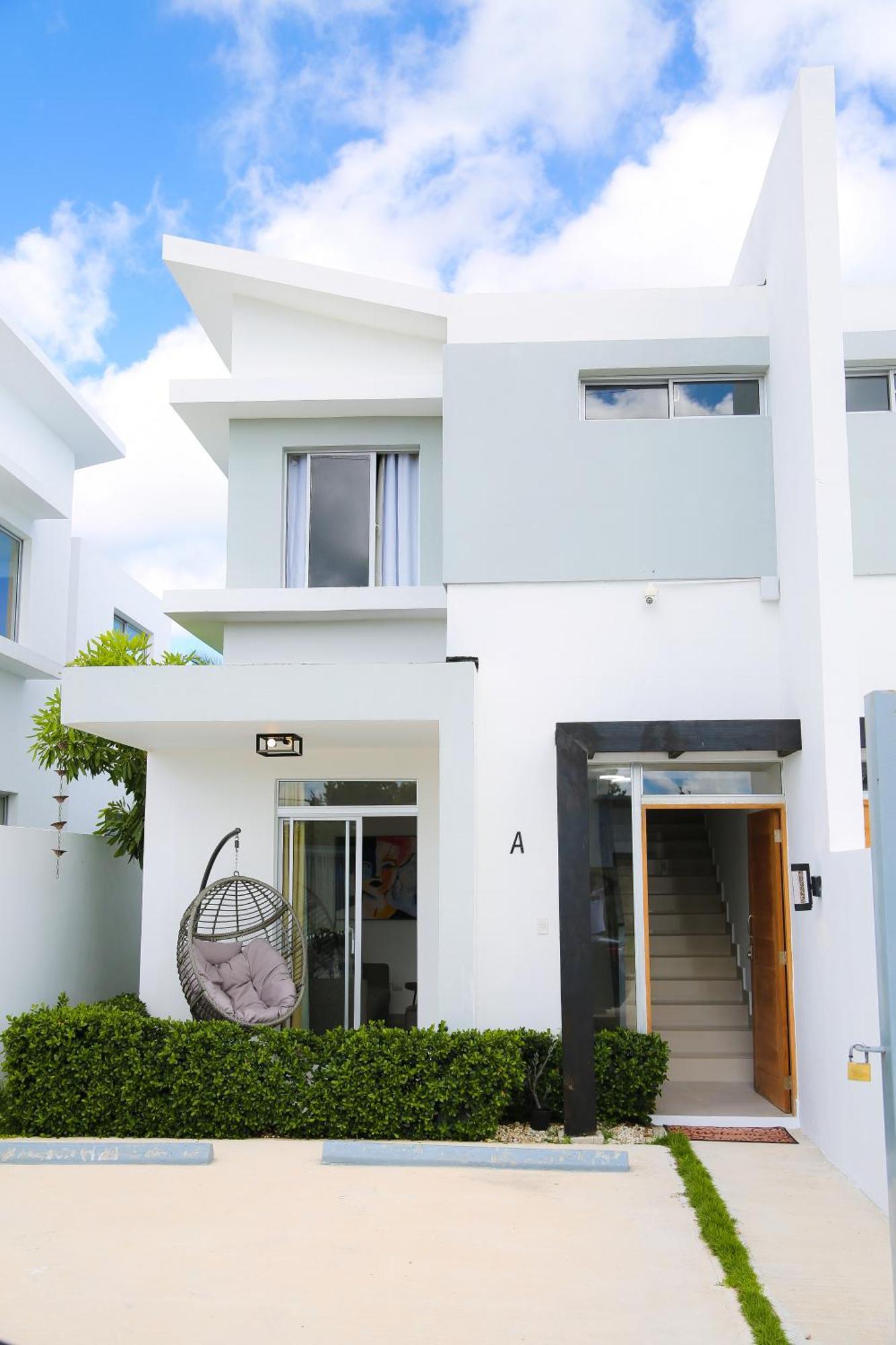 Casa Tropical Con Piscina Privada * Punta Cana