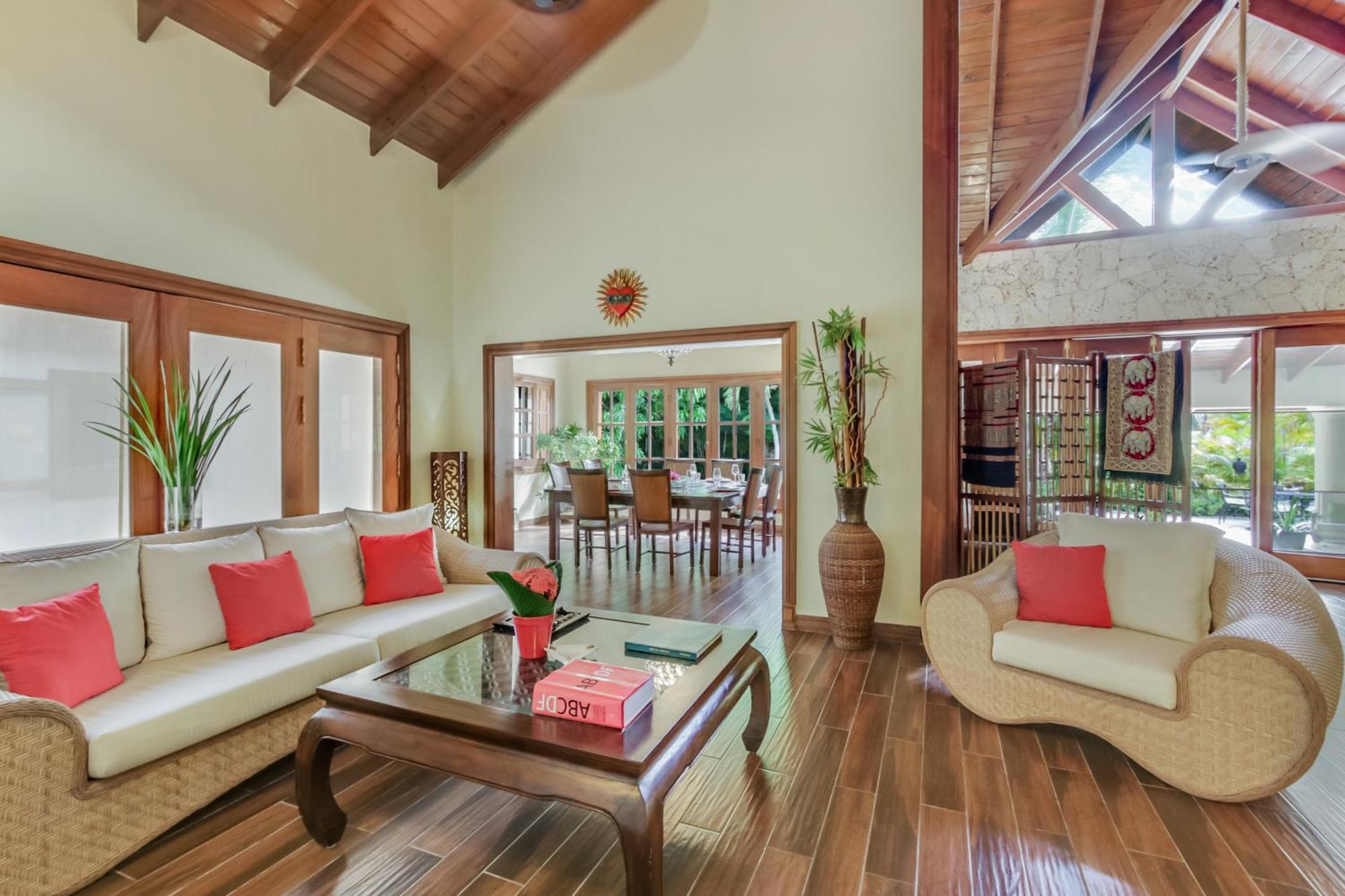 Beautiful With Pool, Gym & Maid Pousada Punta Cana