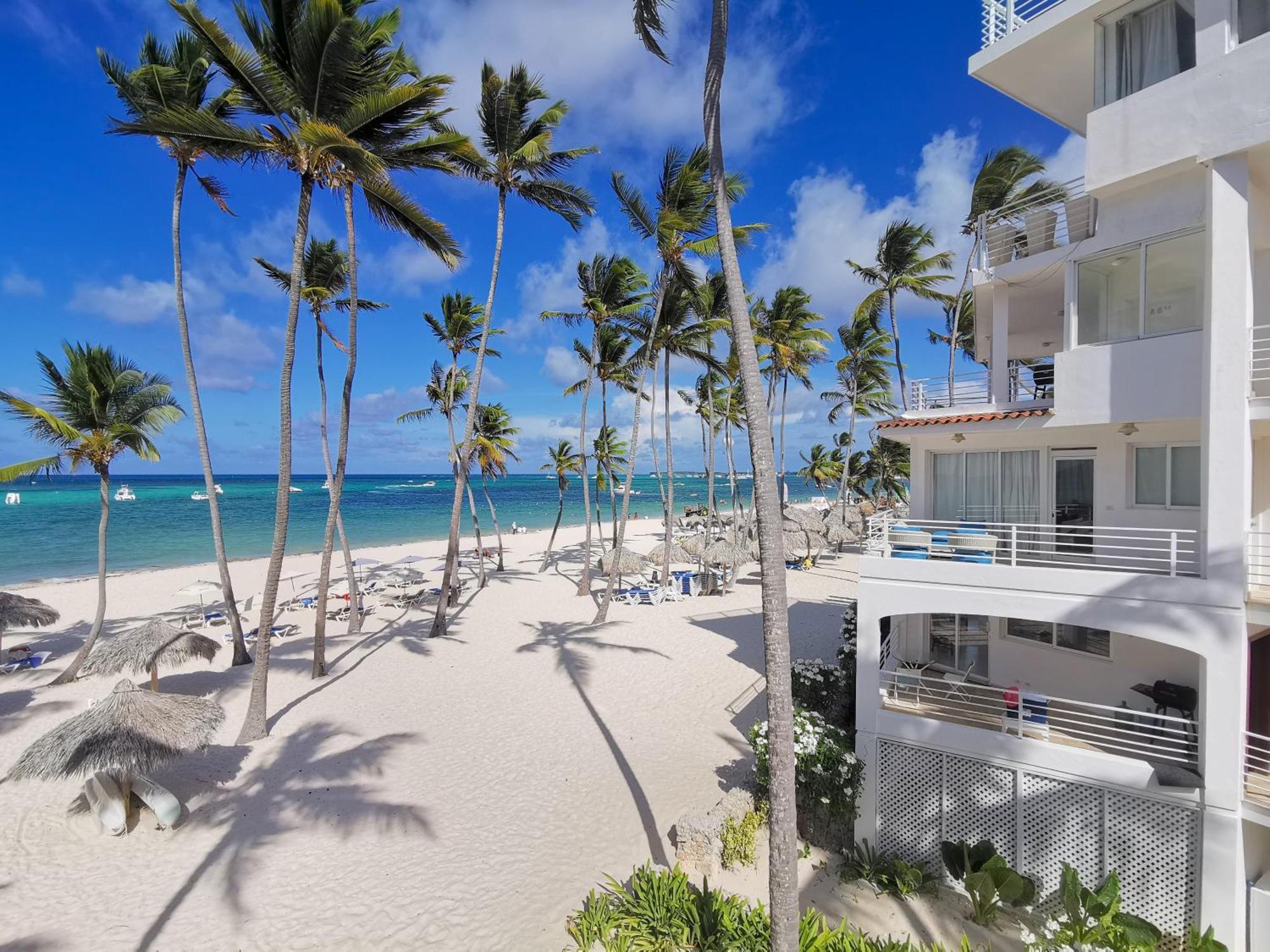 Coral Private Beach And Spa