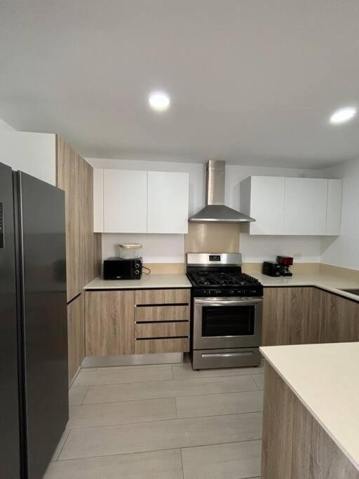 Corals Retreat 2br Apartment