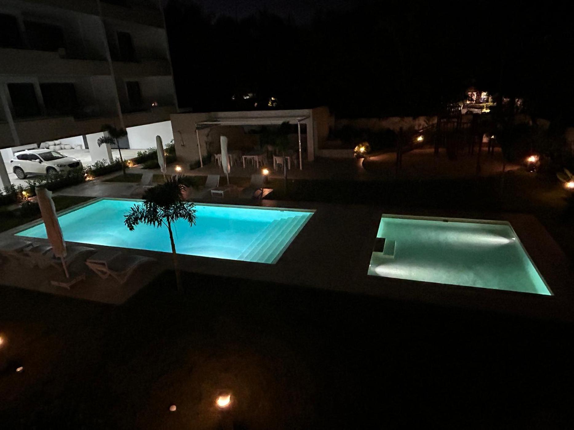 Tropical Relaxing 2 Bedroom Unit With Picuzzi