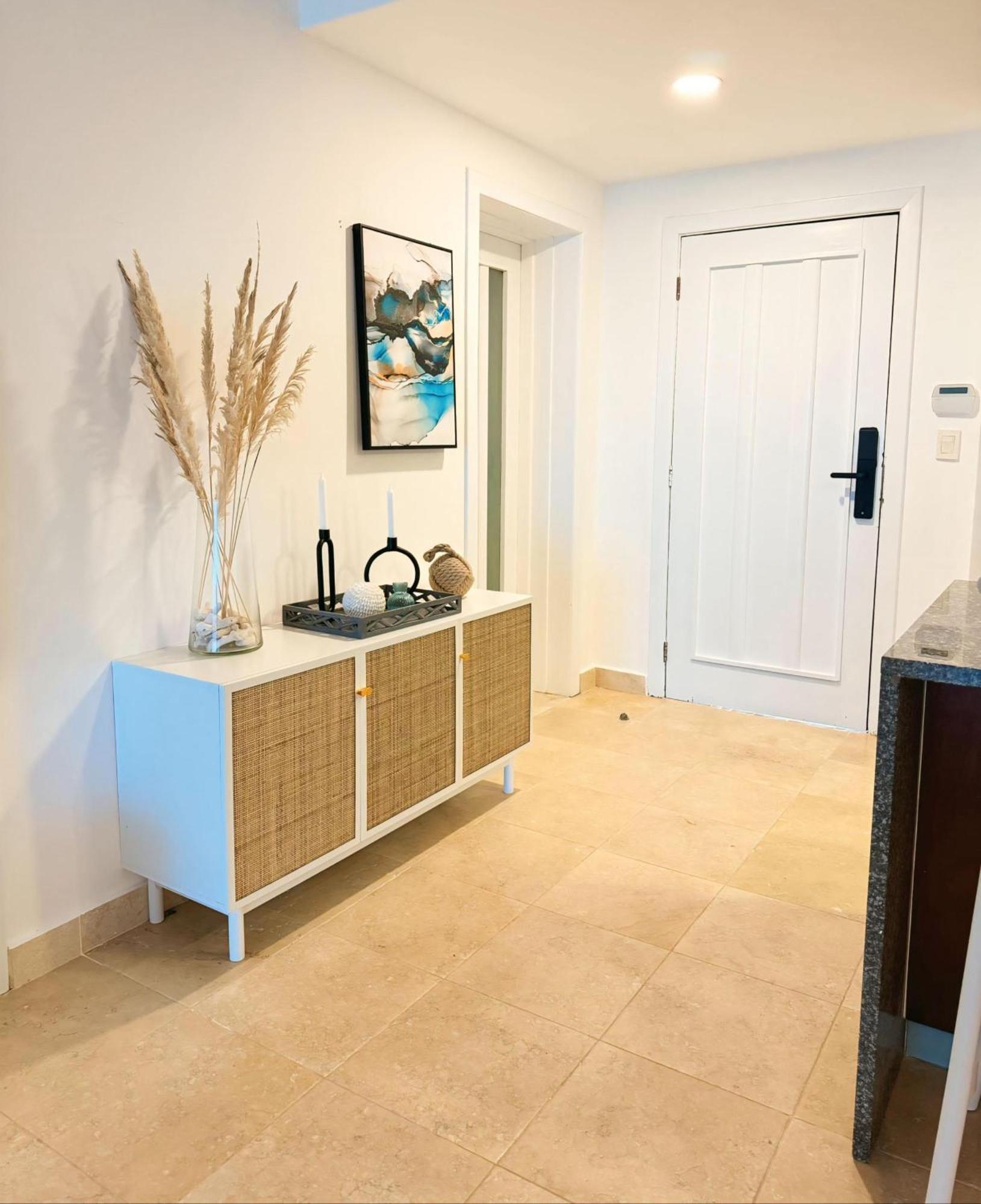 With Pool And Ocean View In Punta Palmera Apartment *