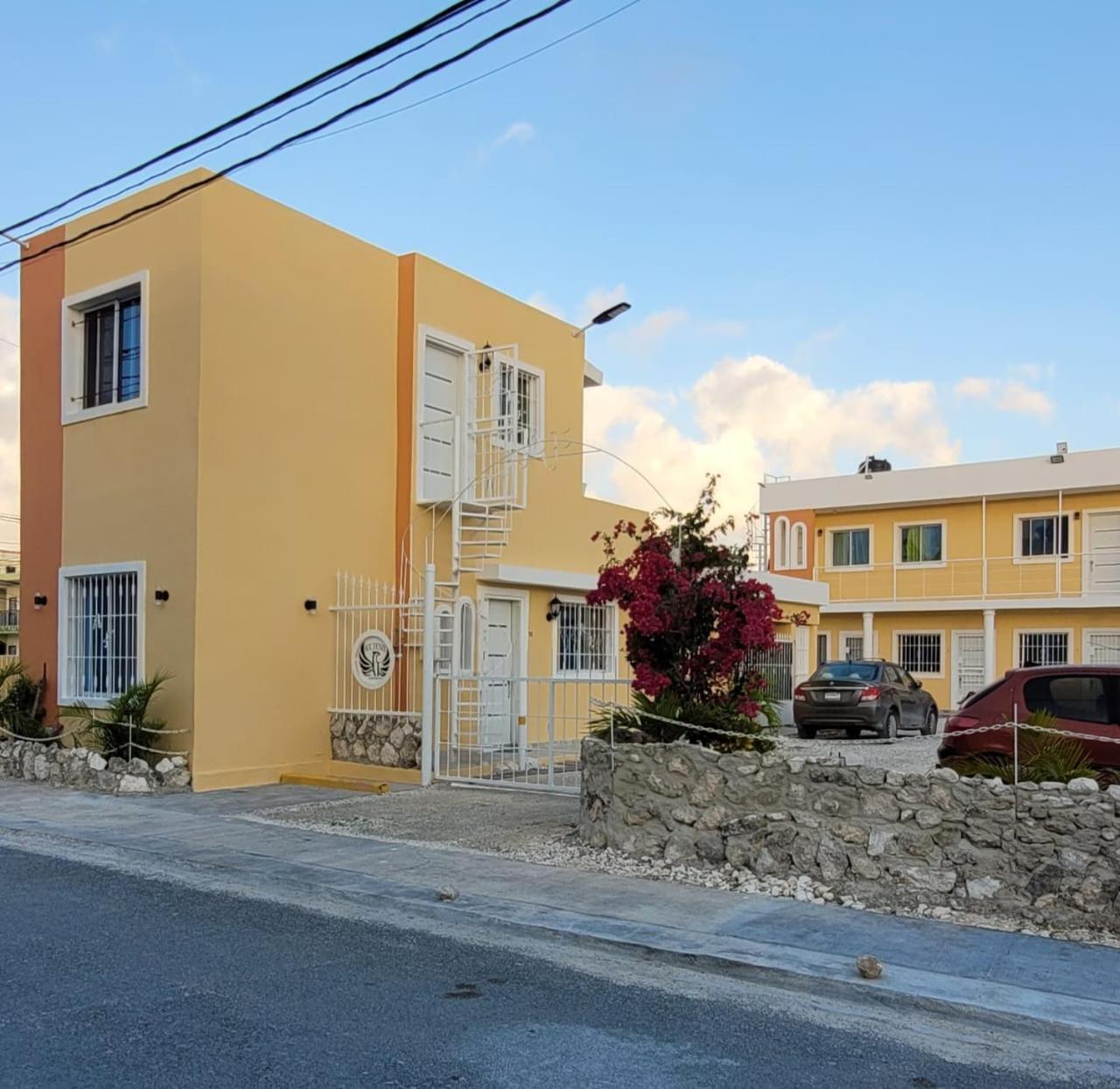 Ave Fenix Apartamento