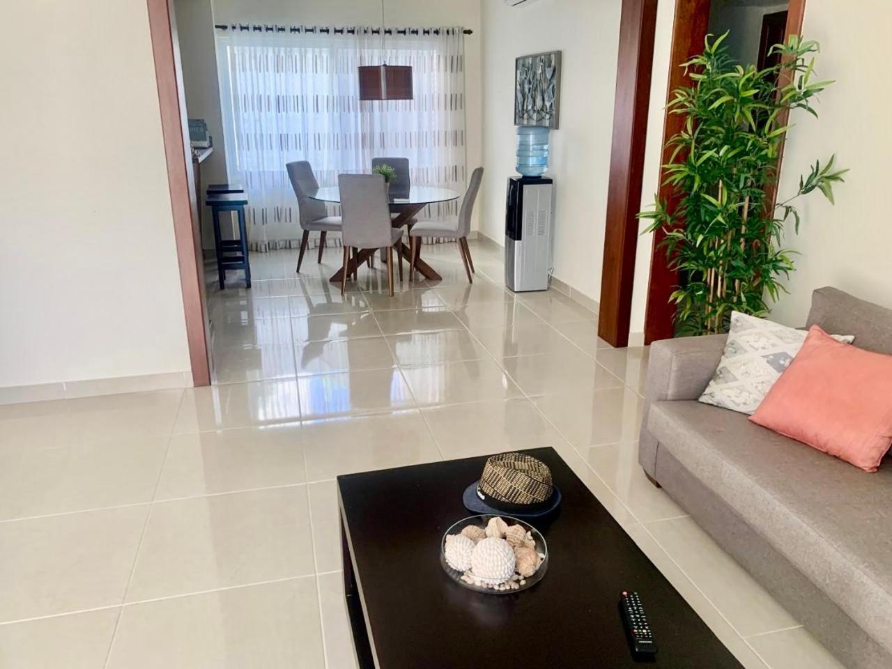 Radiant Realm Free Parking Bbq Corales Apartment