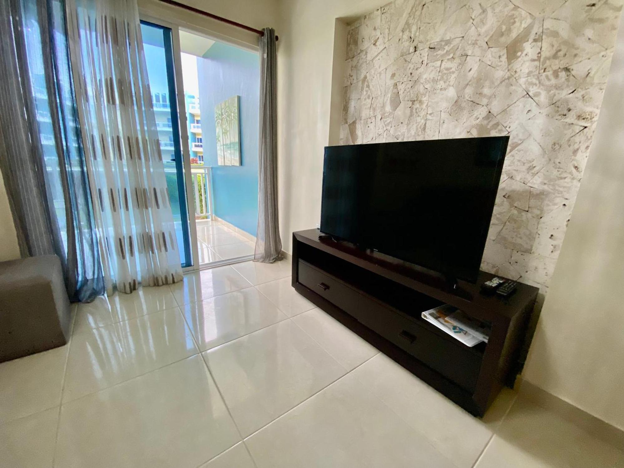 Radiant Realm Free Parking Bbq Corales Punta Cana