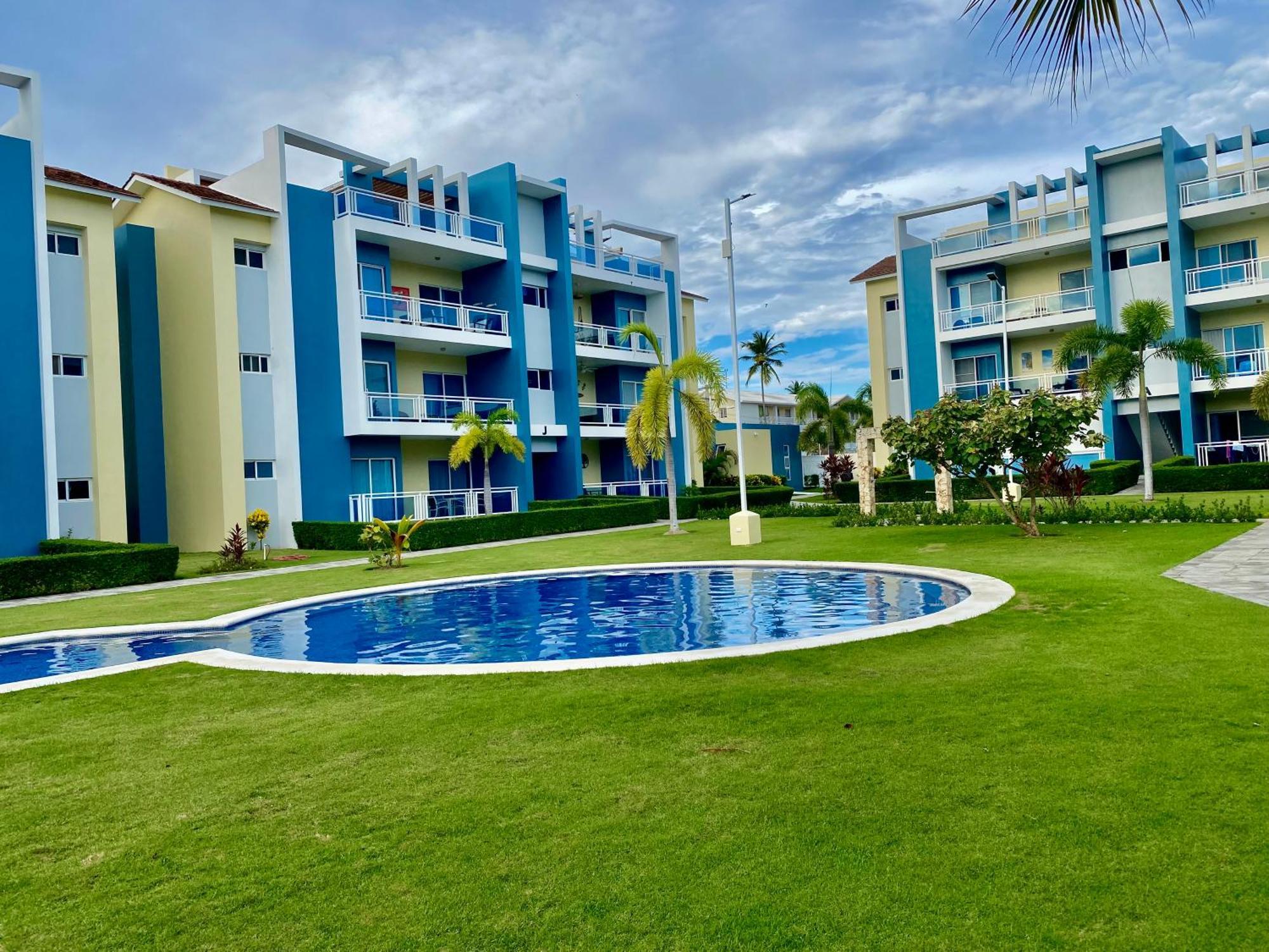 Radiant Realm Free Parking Bbq Corales Apartment