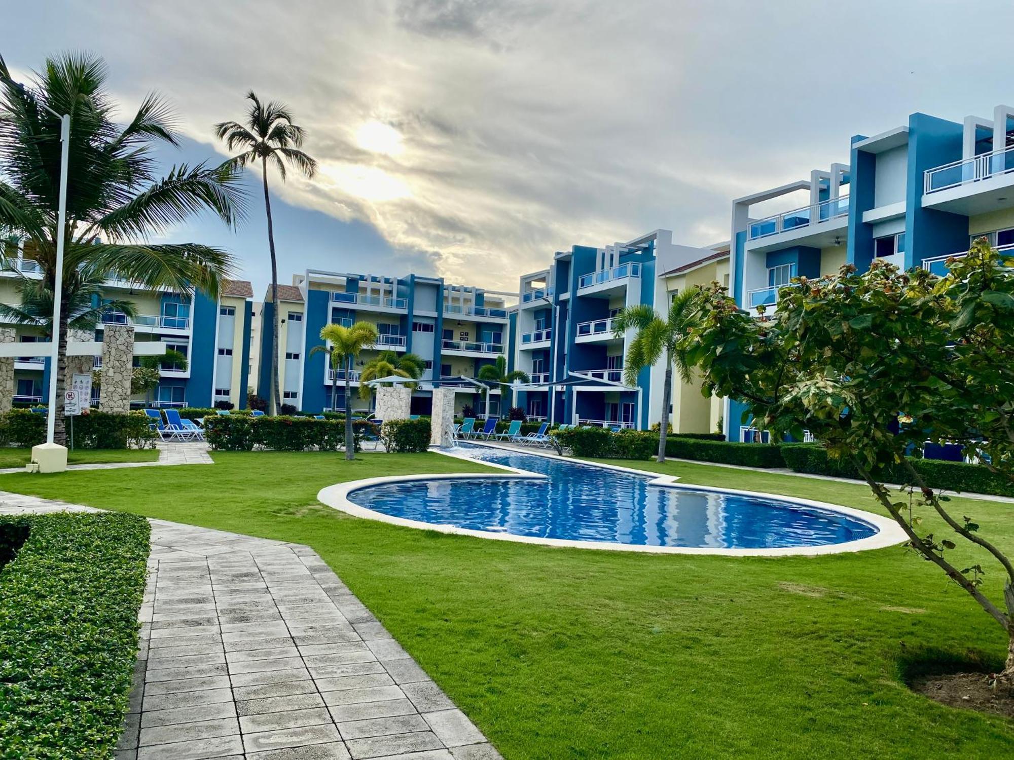 Radiant Realm Free Parking Bbq Corales * Punta Cana