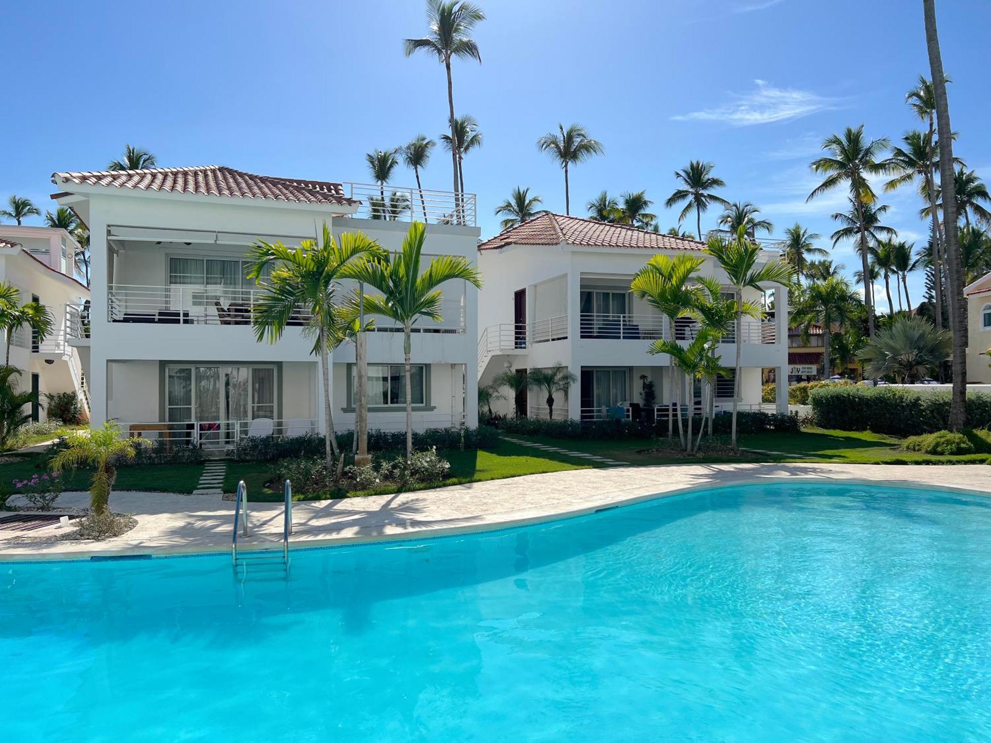 Los Corales And - Beach Club, Spa, Restaurants Hotel