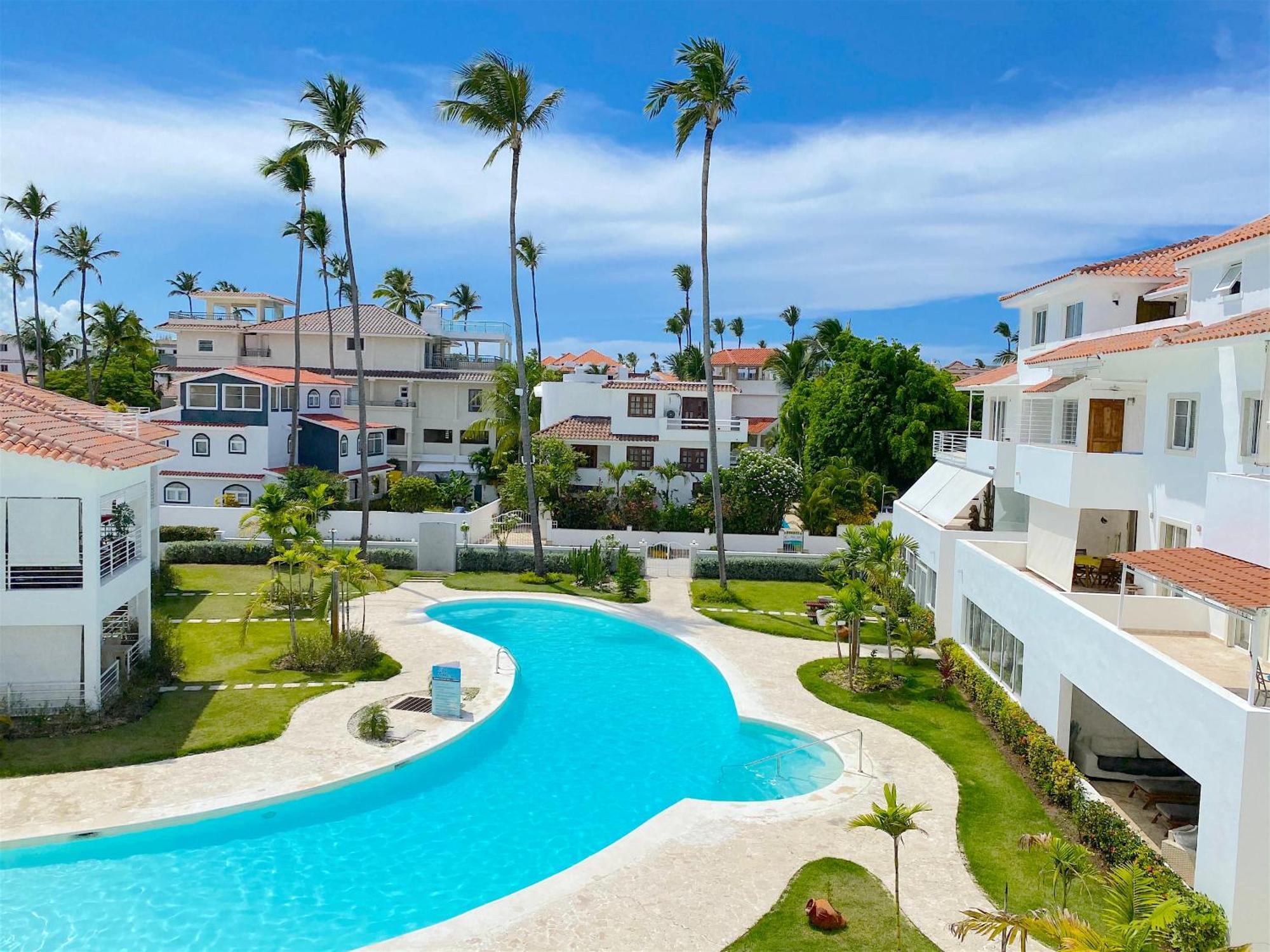 Los Corales And - Beach Club, Spa, Restaurants Hotel Punta Cana