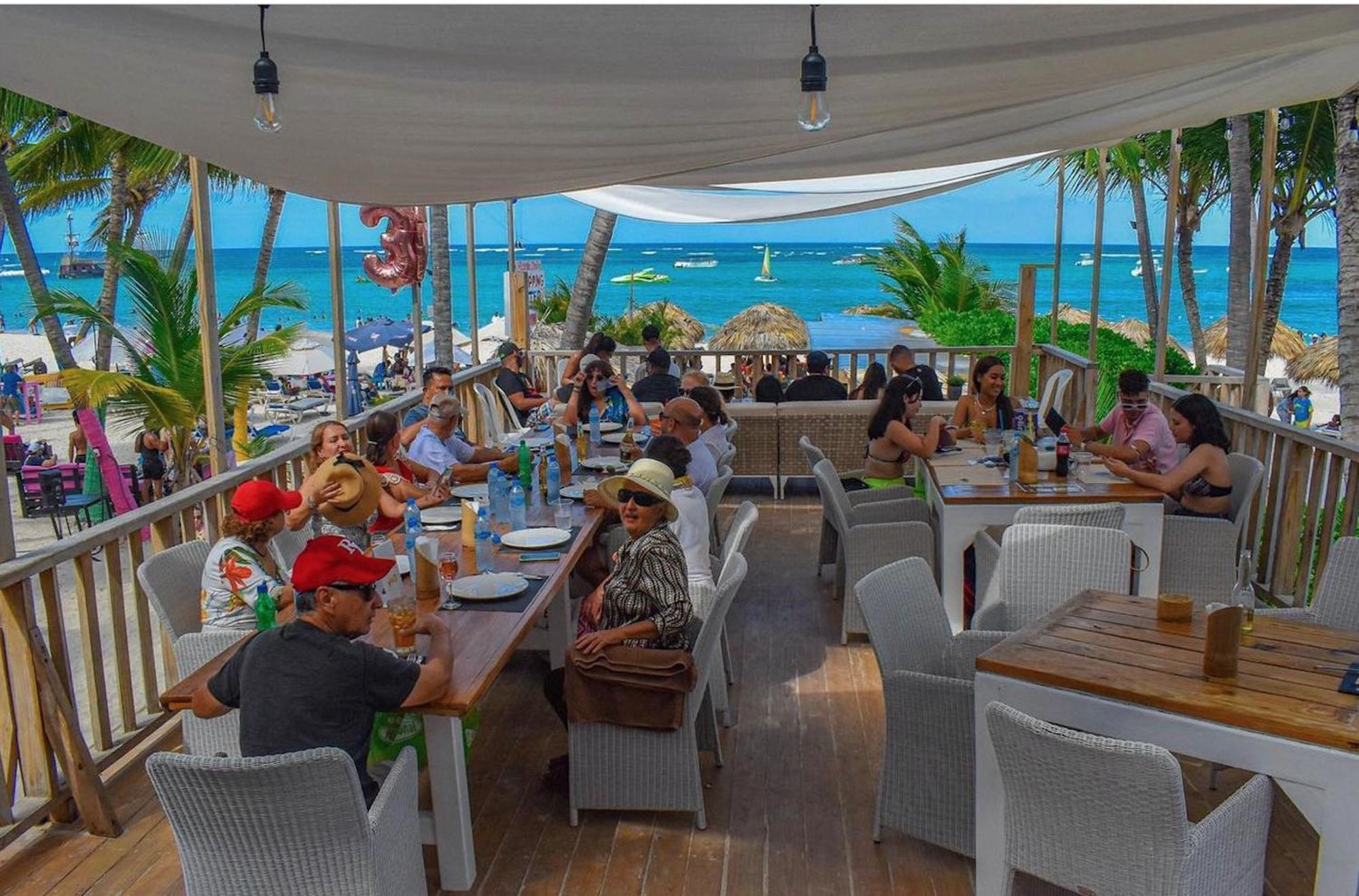 Los Corales And - Beach Club, Spa, Restaurants Hotel Punta Cana