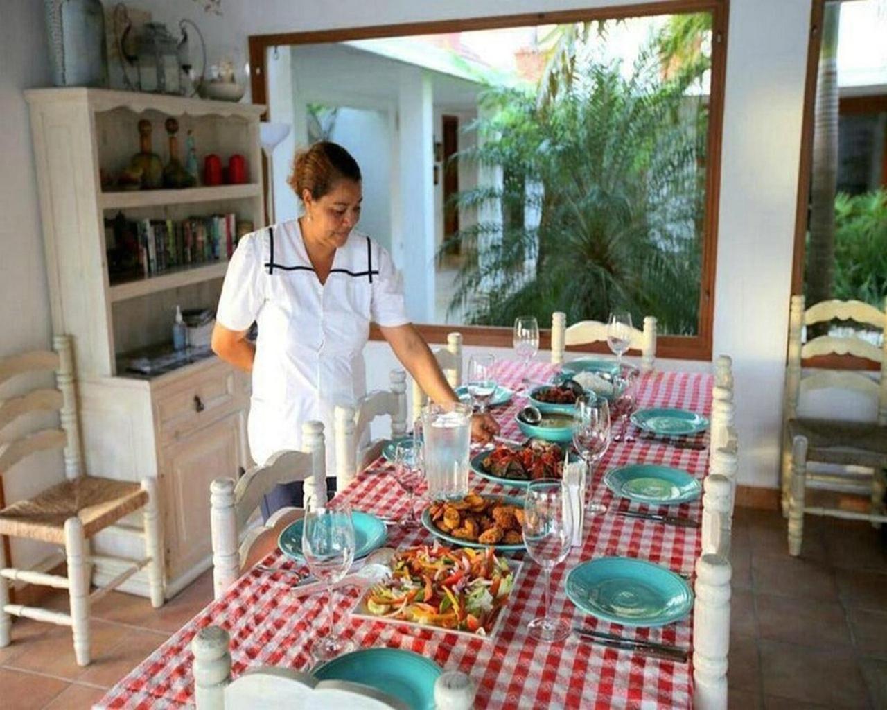 Bed & Breakfast Luxury With Maid *