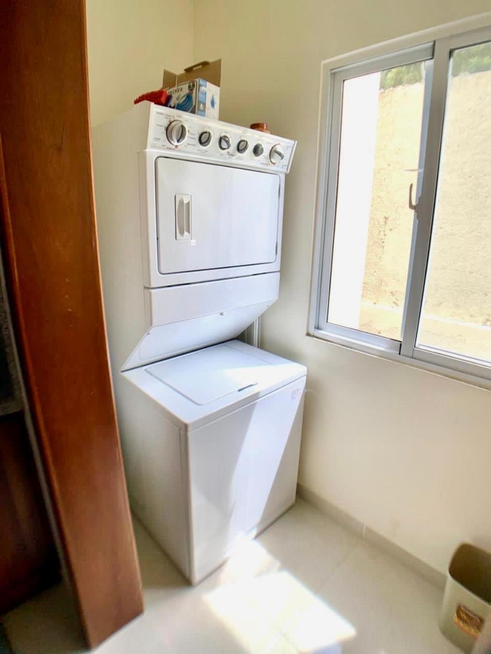 Paradise Close To The Pool Free Parking,wifi-