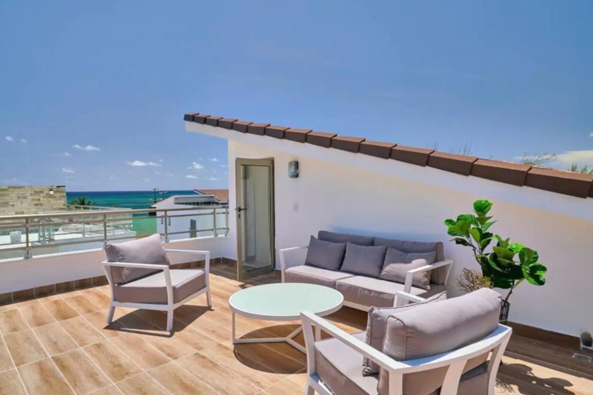 Aparthotel With Sea Views Punta Cana