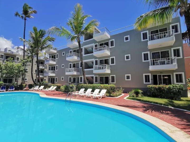 Coral Pool View - Playa Los Corales Apartment
