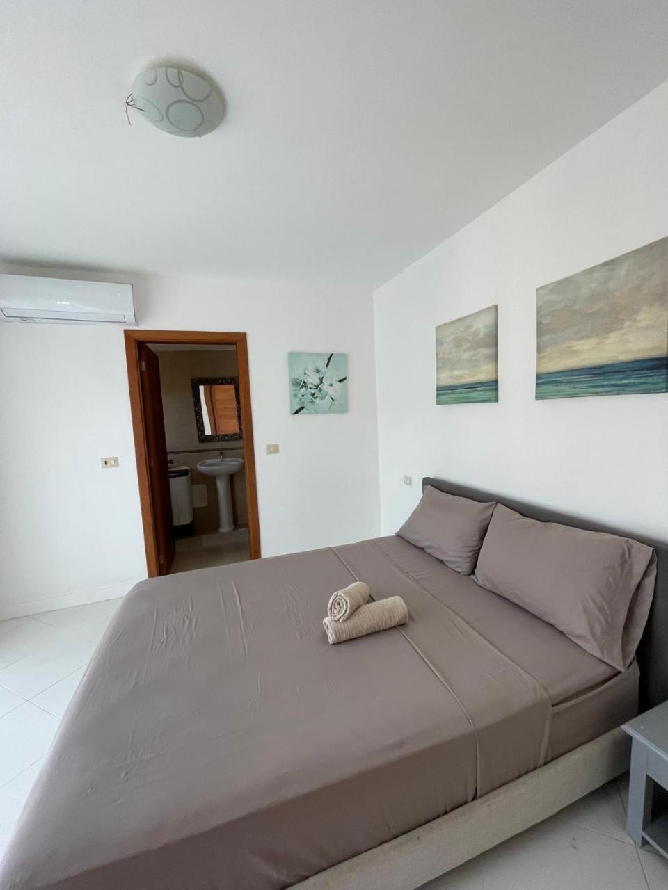 Apartment Palm Sea View *