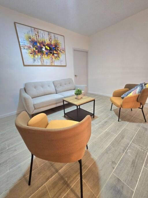 Penthouse Moderno, Playa Privada Apartment