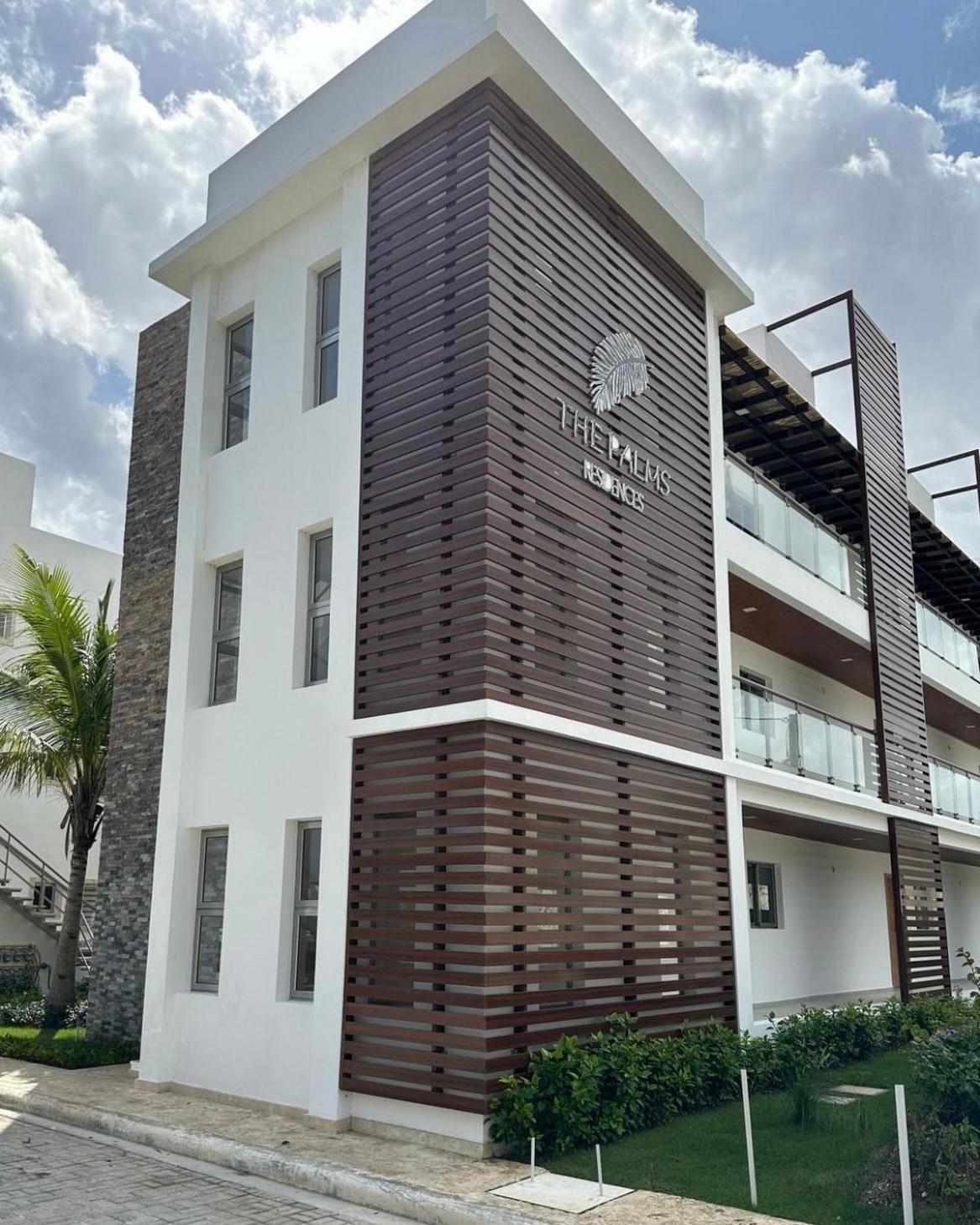 Palms 104 - 2-br App Mit Pool-blick & Shuttle Punta Cana