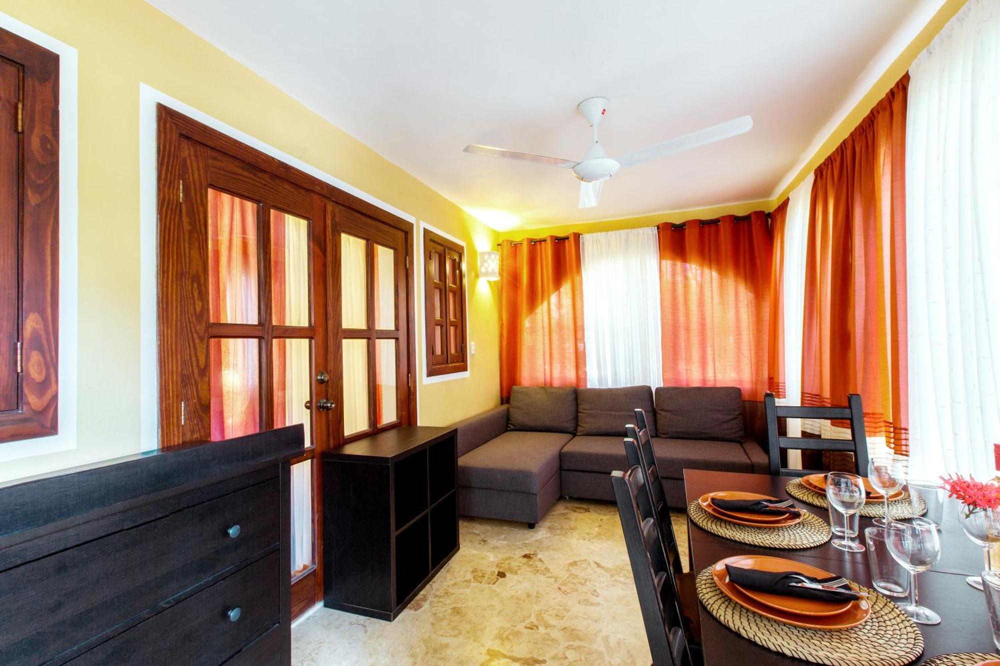 Aventura Los Corales Beach And Spa