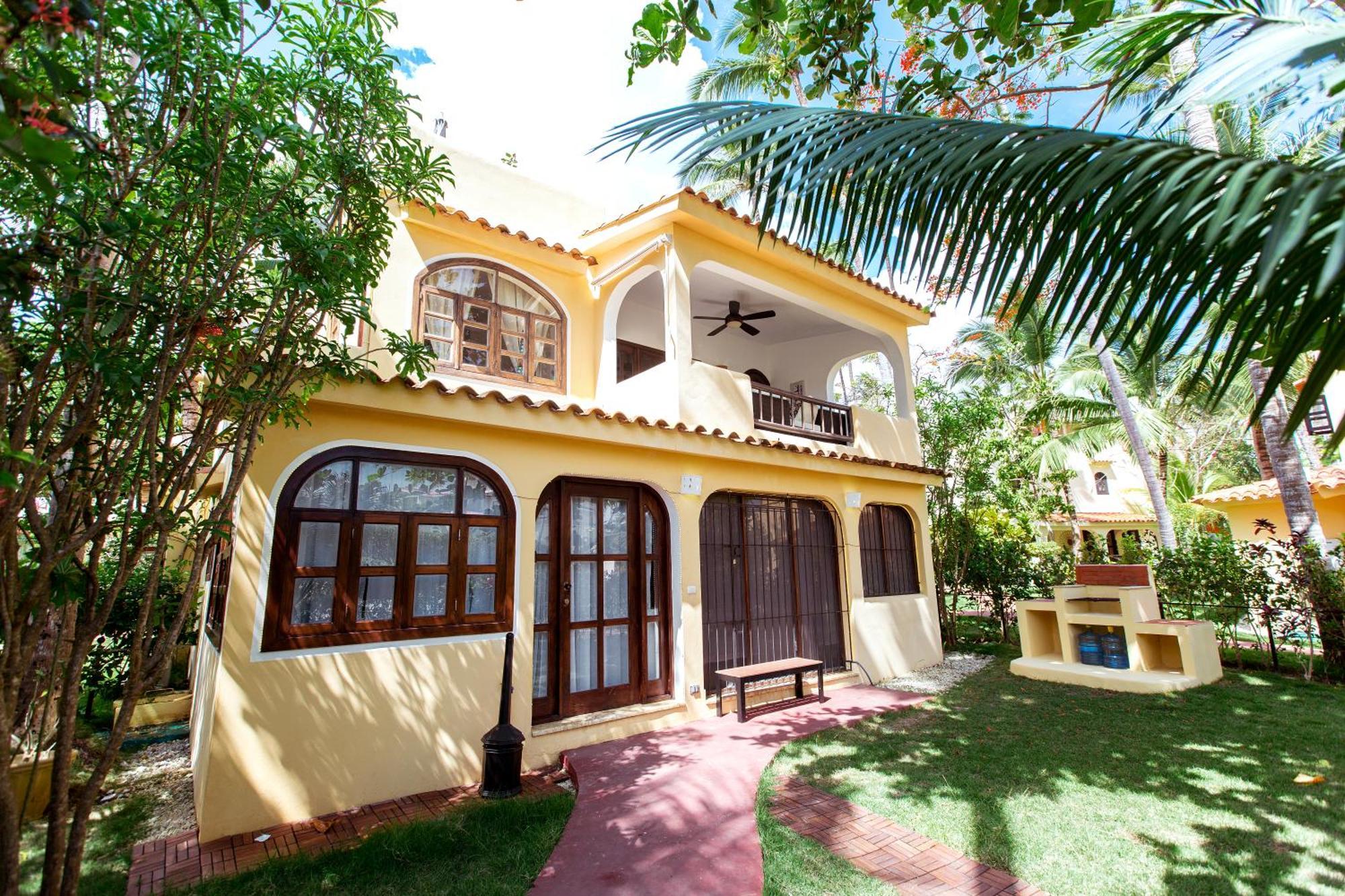 Hotel Aventura Los Corales Beach And Spa