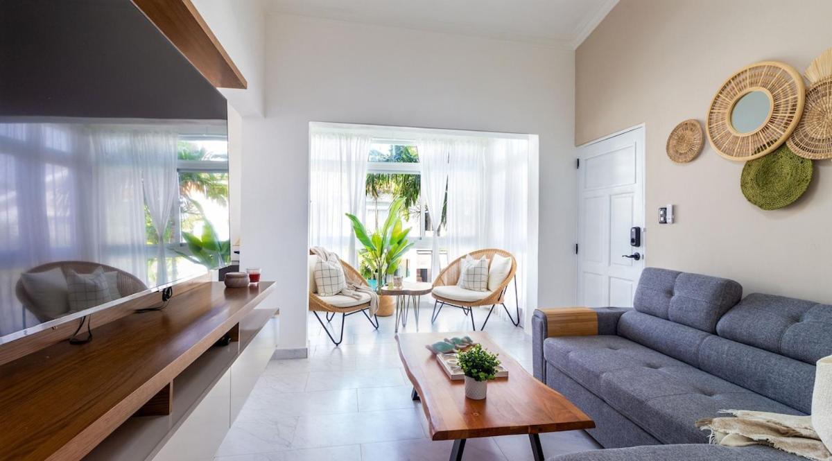 Apartamento Amazing 2 2 Near Attractions!