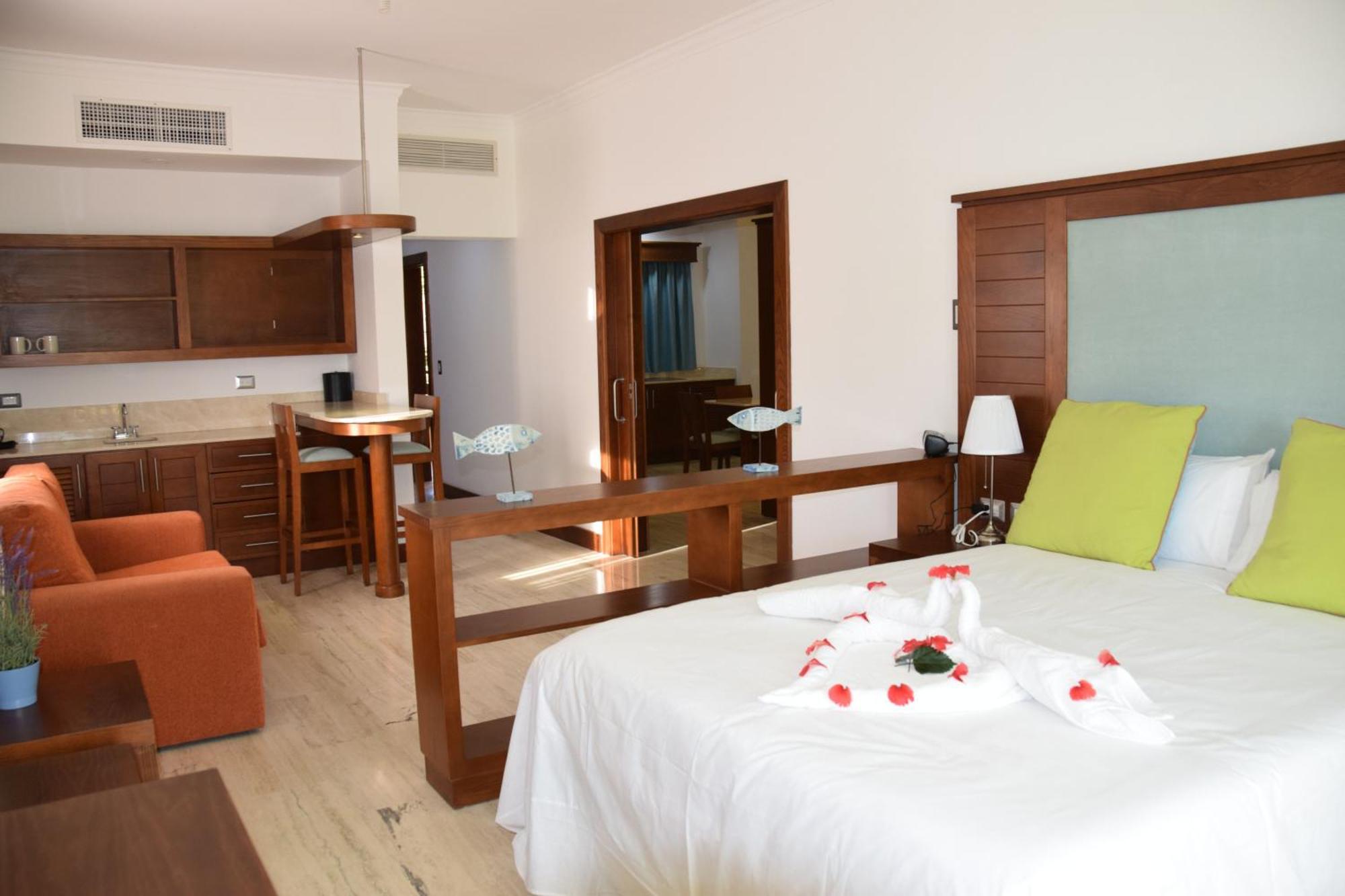 Alda Bavaro Hotel 3*