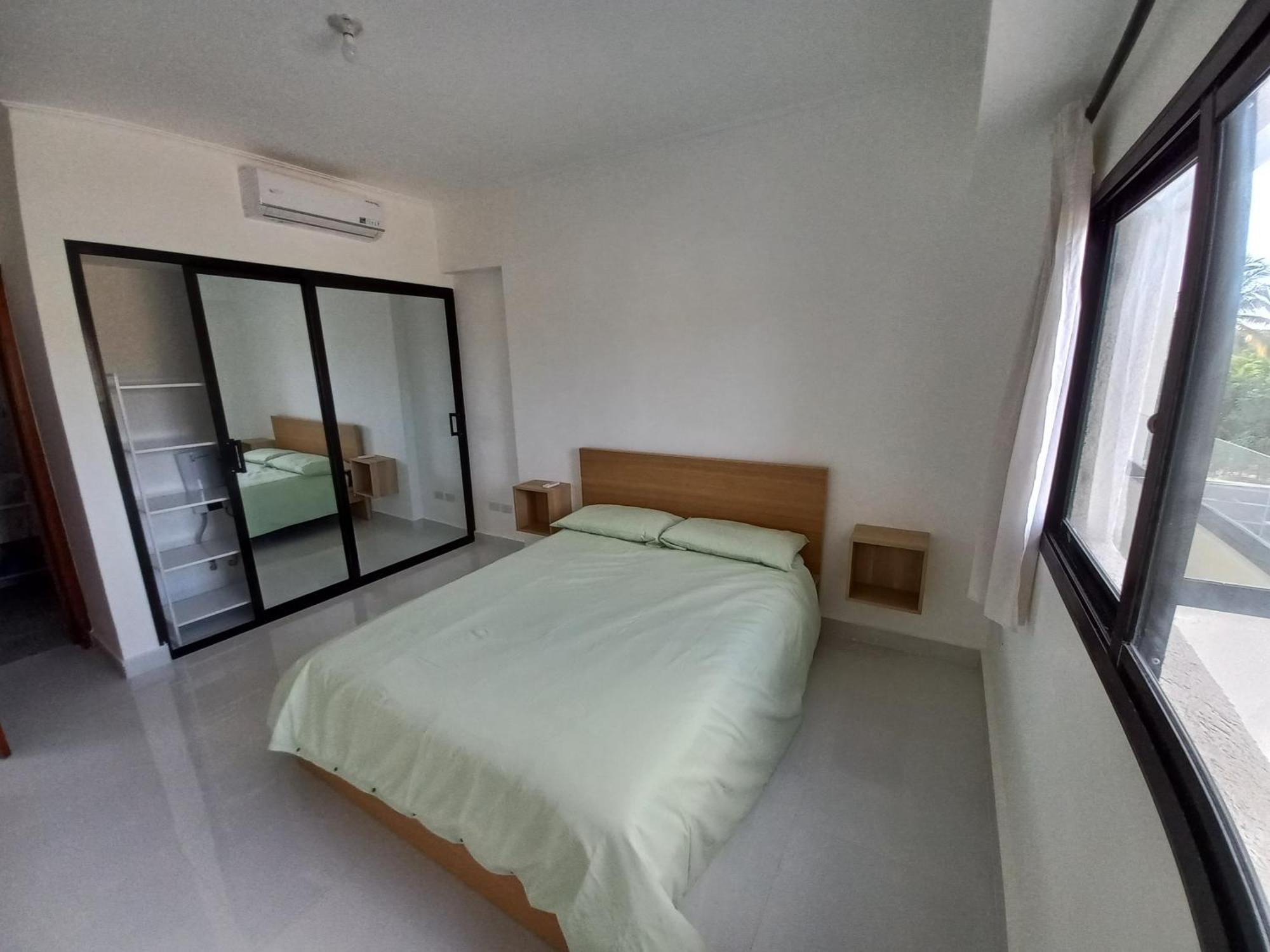 New Spacious & Bright 2br & 2ba, Pool & Shuttle, Wifi & Ac Gold Reef 209 Punta Cana