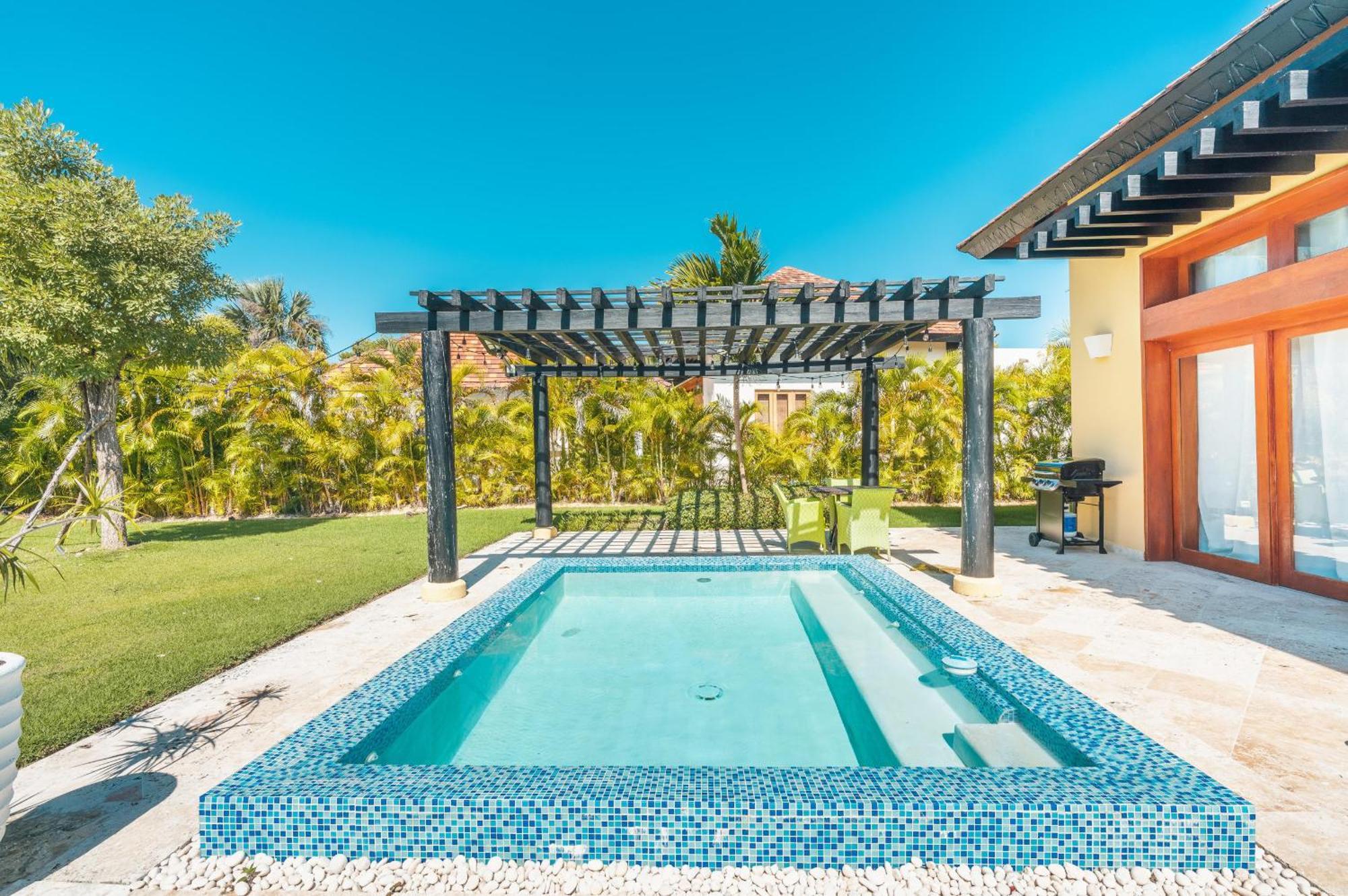 Lux 1bed Cap Cana Punta Cana