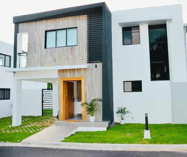El Encanto Apartment *
