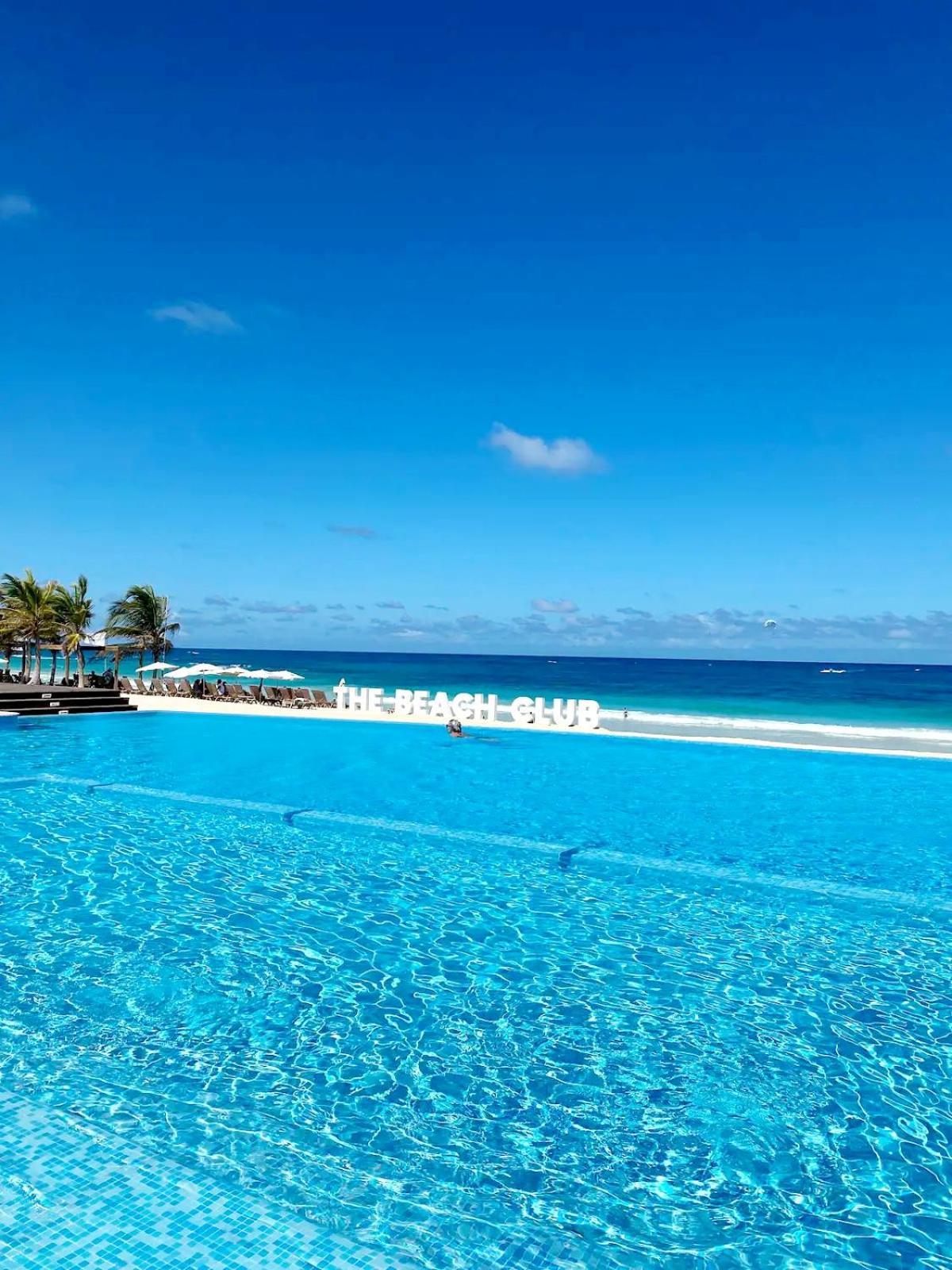 Relaxing 3-bed Apto At Hard Rock Golf & Cana Bay Apartment