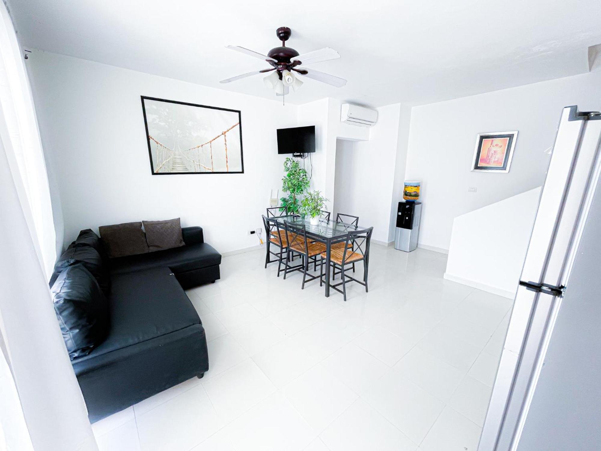 Hotel Caribbean Paradise Ocean Breeze With View Los Corales Bbq Wifi Beach Club & Spa