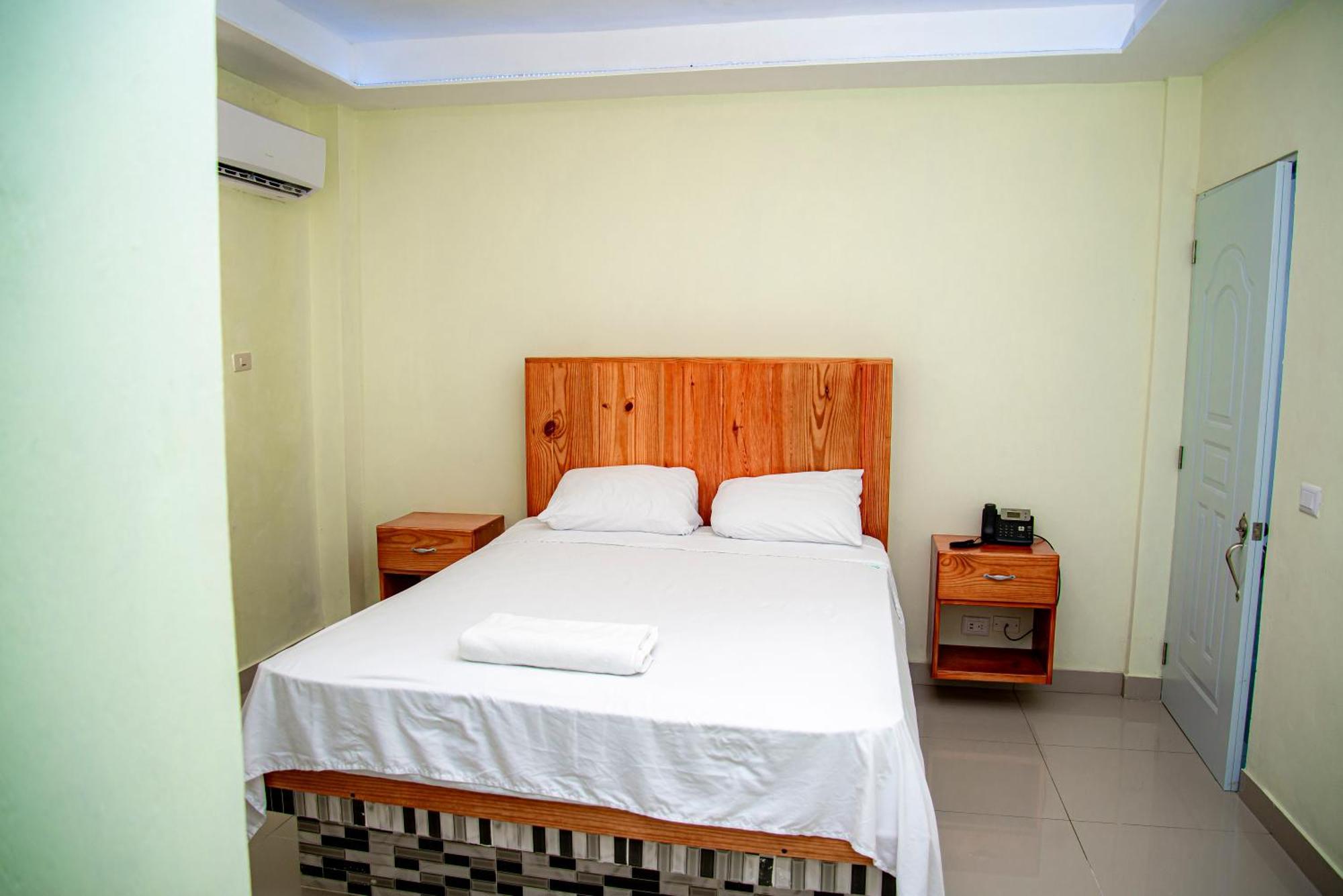 J&m Aparthotel