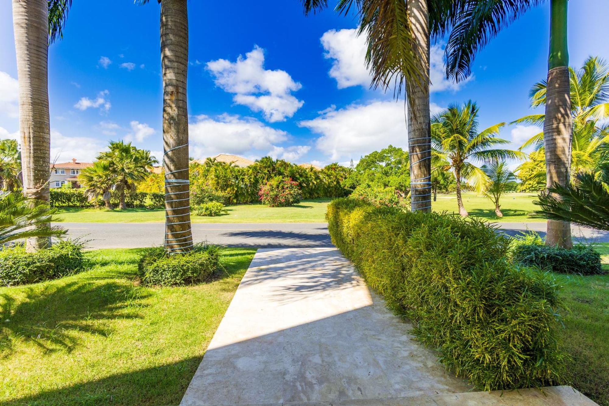 Luxury In - Exclusive Waterfall With Private Pool, Bbq, Maid, Golf * Punta Cana