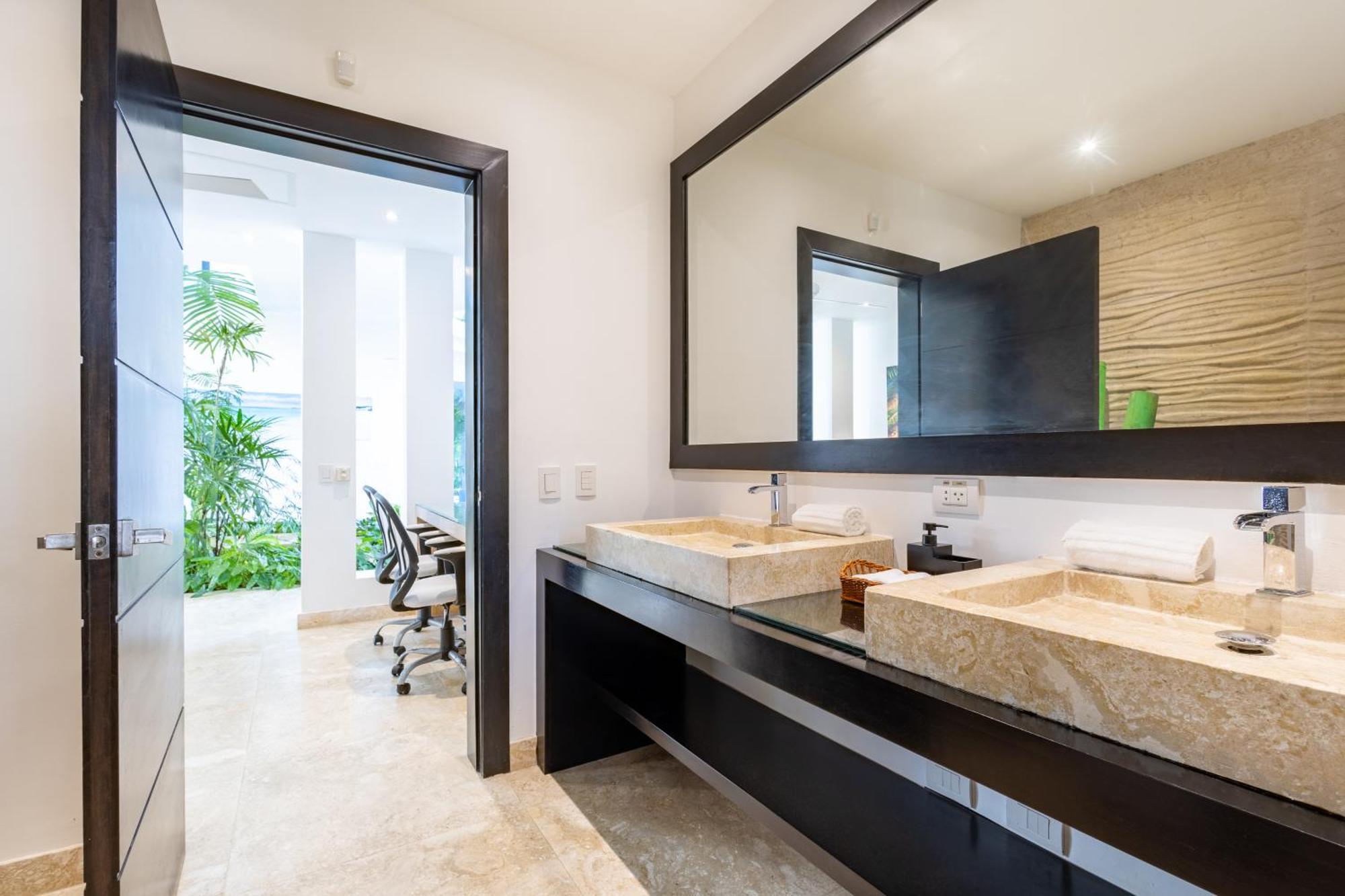 Luxury In - Exclusive Waterfall With Private Pool, Bbq, Maid, Golf Villa Punta Cana