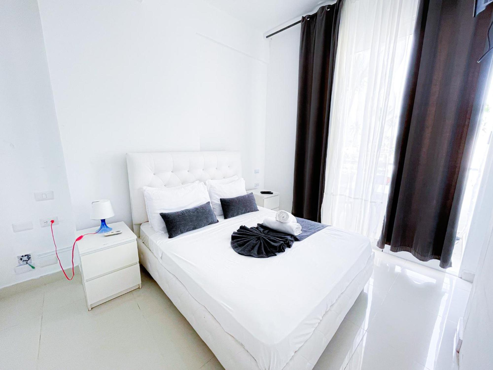 Ducassi Vacation - Bavaro Club - Wifi - Parking Hotel 5*