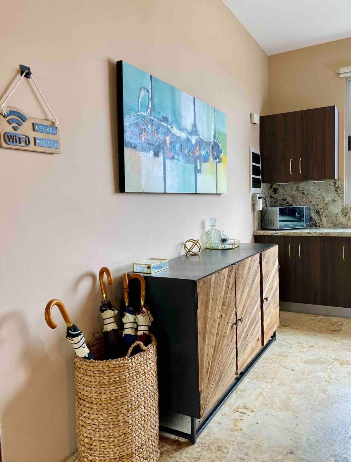 Cocotal Lakeview Penthouse Apartment *