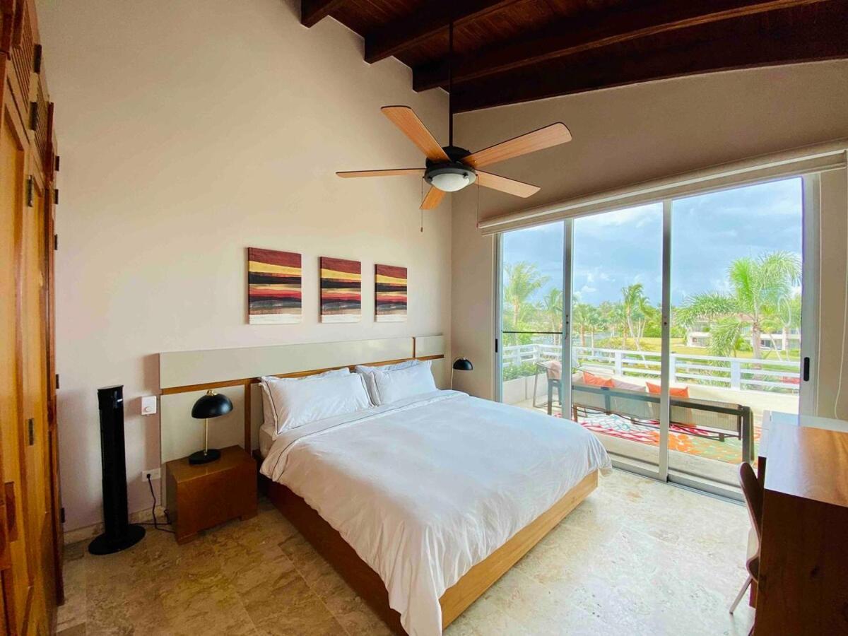 Cocotal Lakeview Penthouse Apartment
