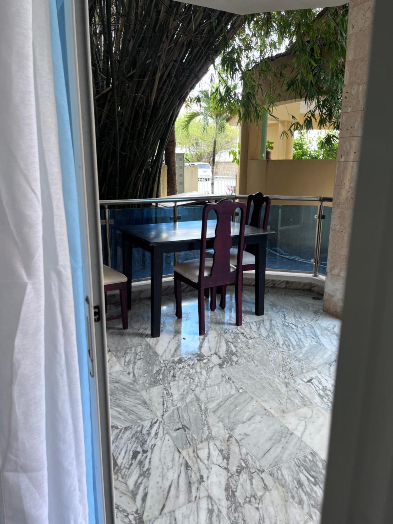 Hospedagem domiciliar Beachside Private & Private Bathroom In Spacious *