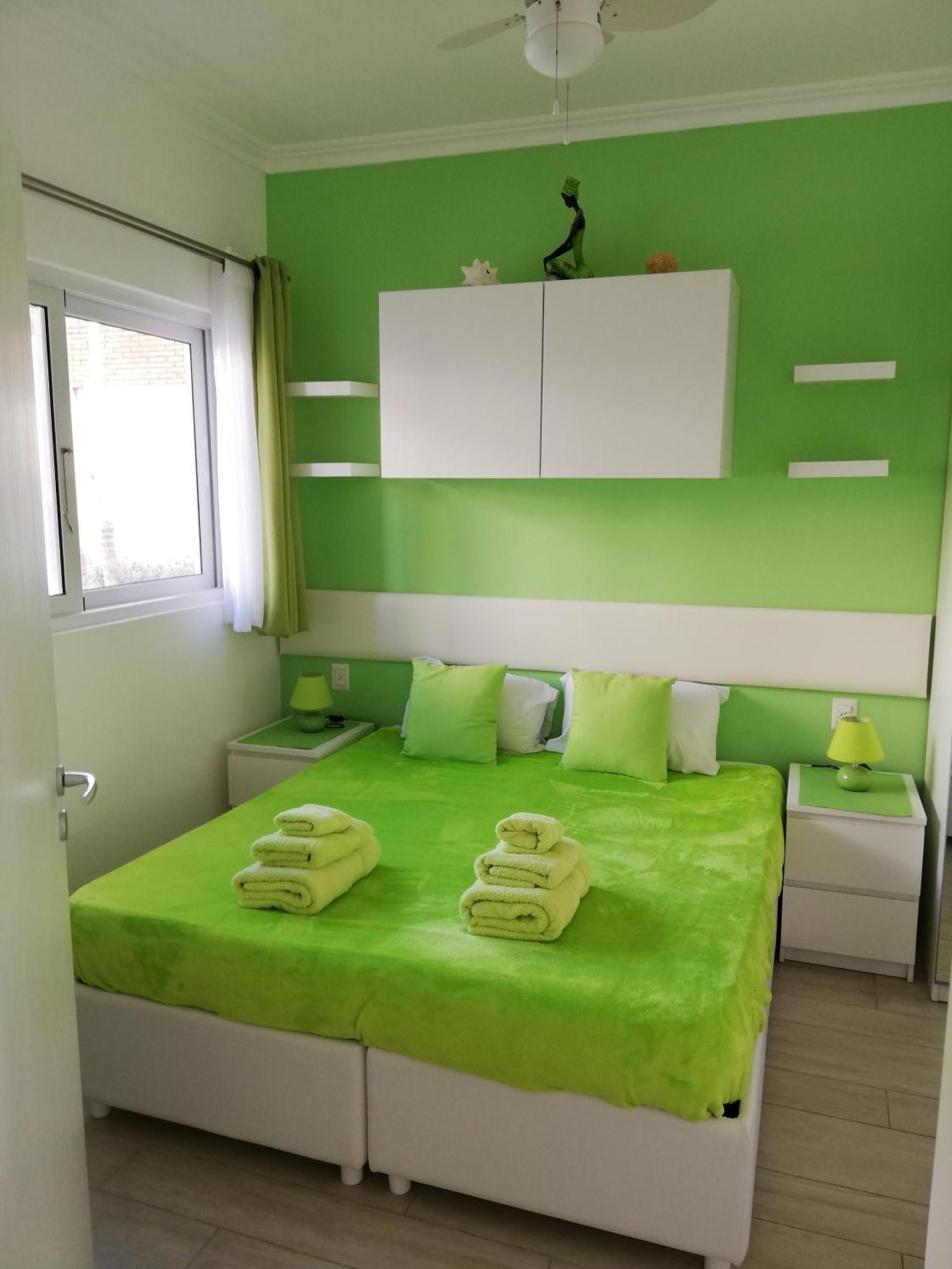 Apartment Caribbean Rainbow With Pool - Beach, Bars & Services Close By