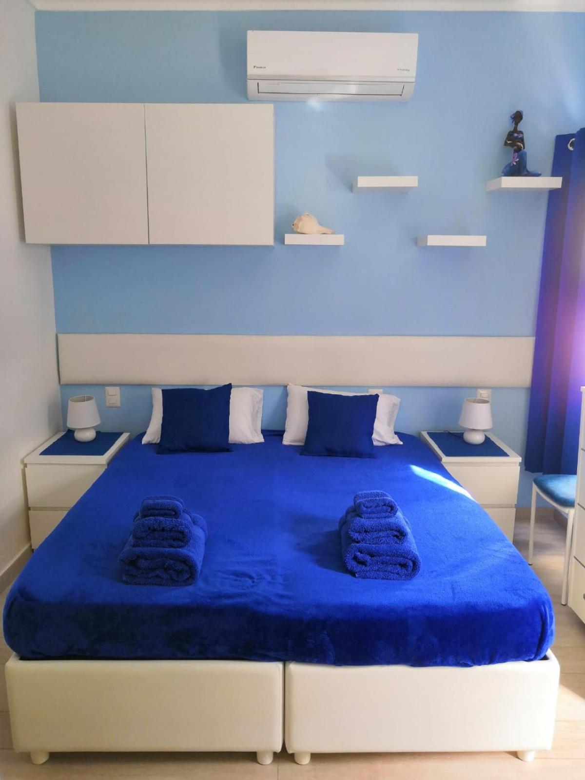 Apartment Caribbean Rainbow With Pool - Beach, Bars & Services Close By *