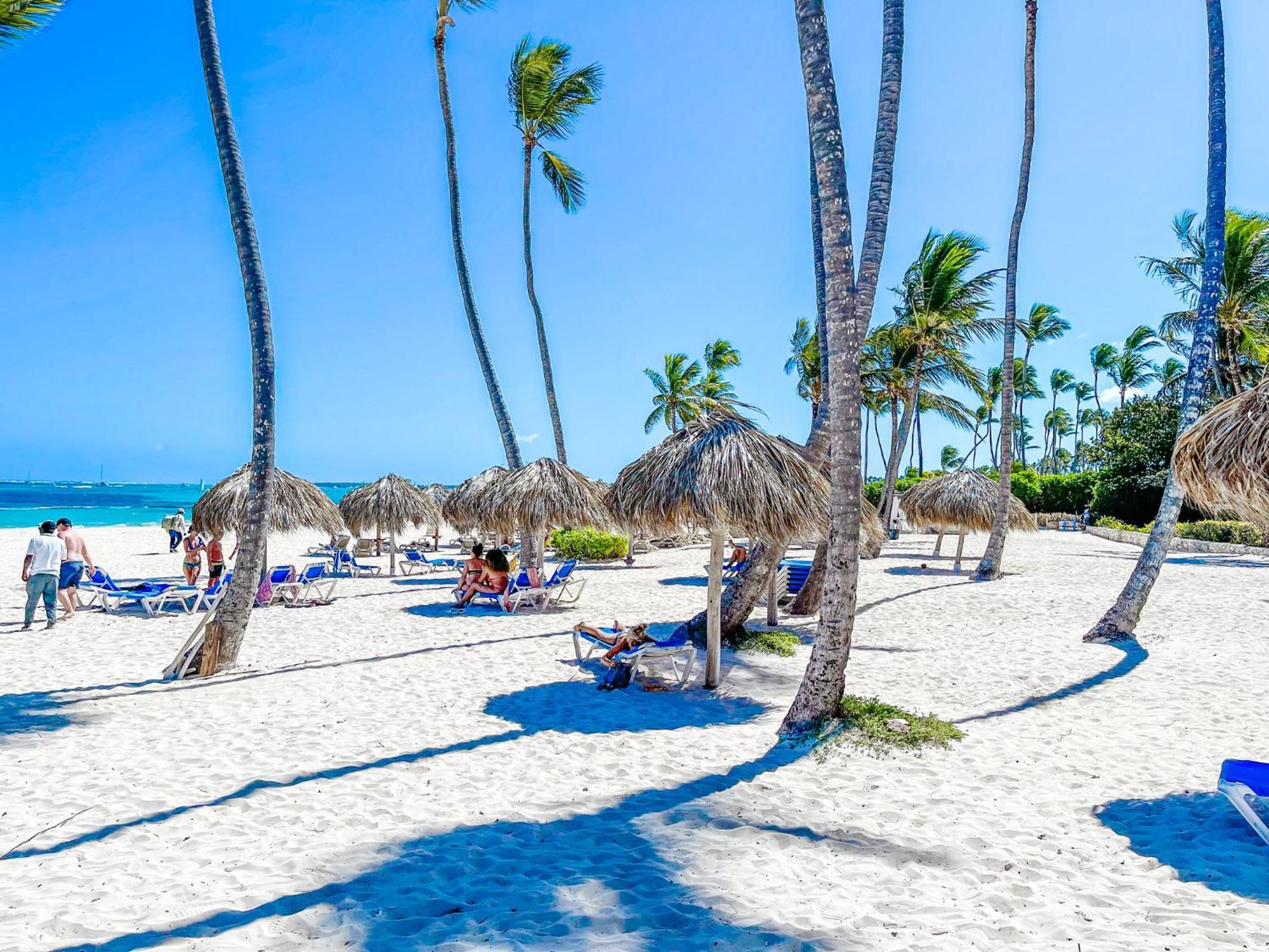 Ducassi Playa Bavaro Wifi Parking Rooftop Pool & Hotel Punta Cana