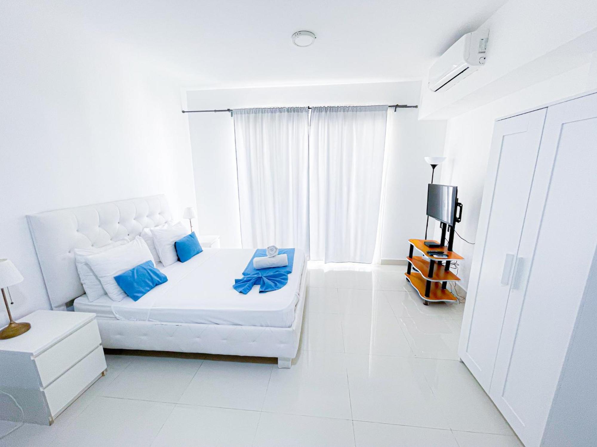 Ducassi Playa Bavaro Wifi Parking Rooftop Pool & Hotel