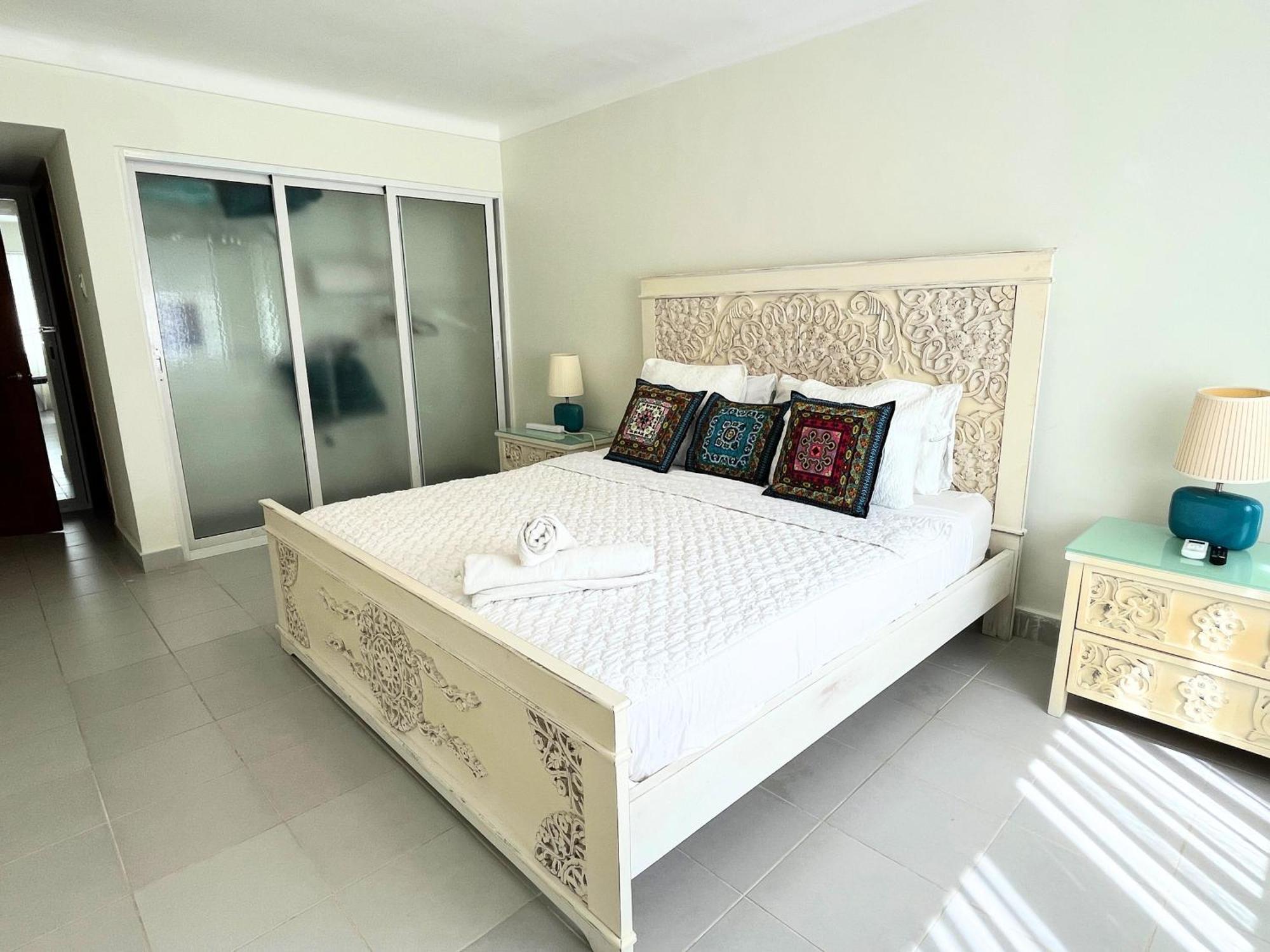 Chic - 3 Min To The Apartamento