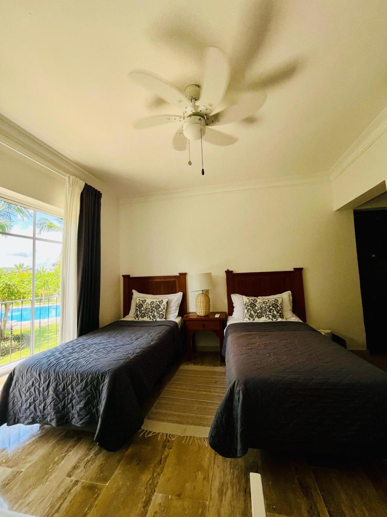 En Punta Cana, White Sands Apartment