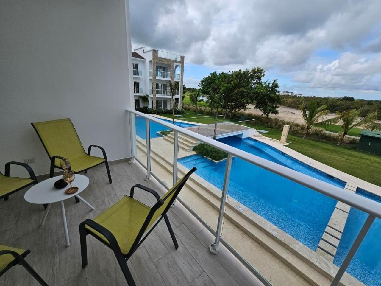 Apartment Deluxe W/pool View At Hard Rock Golf C. Punta Cana
